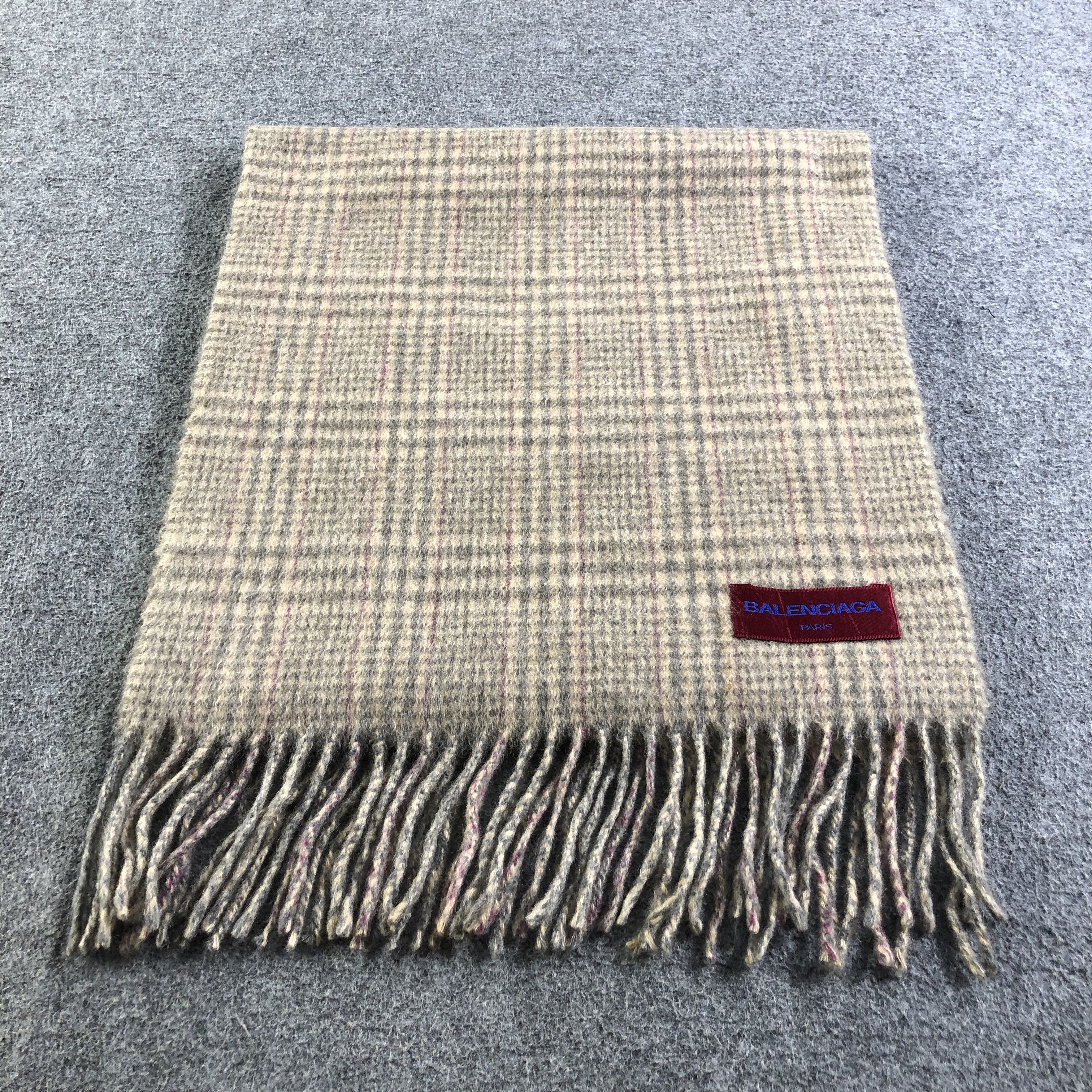Balenciaga Balenciaga Cashmere Scarf Muffler V1744 Size ONE SIZE - 3 Thumbnail