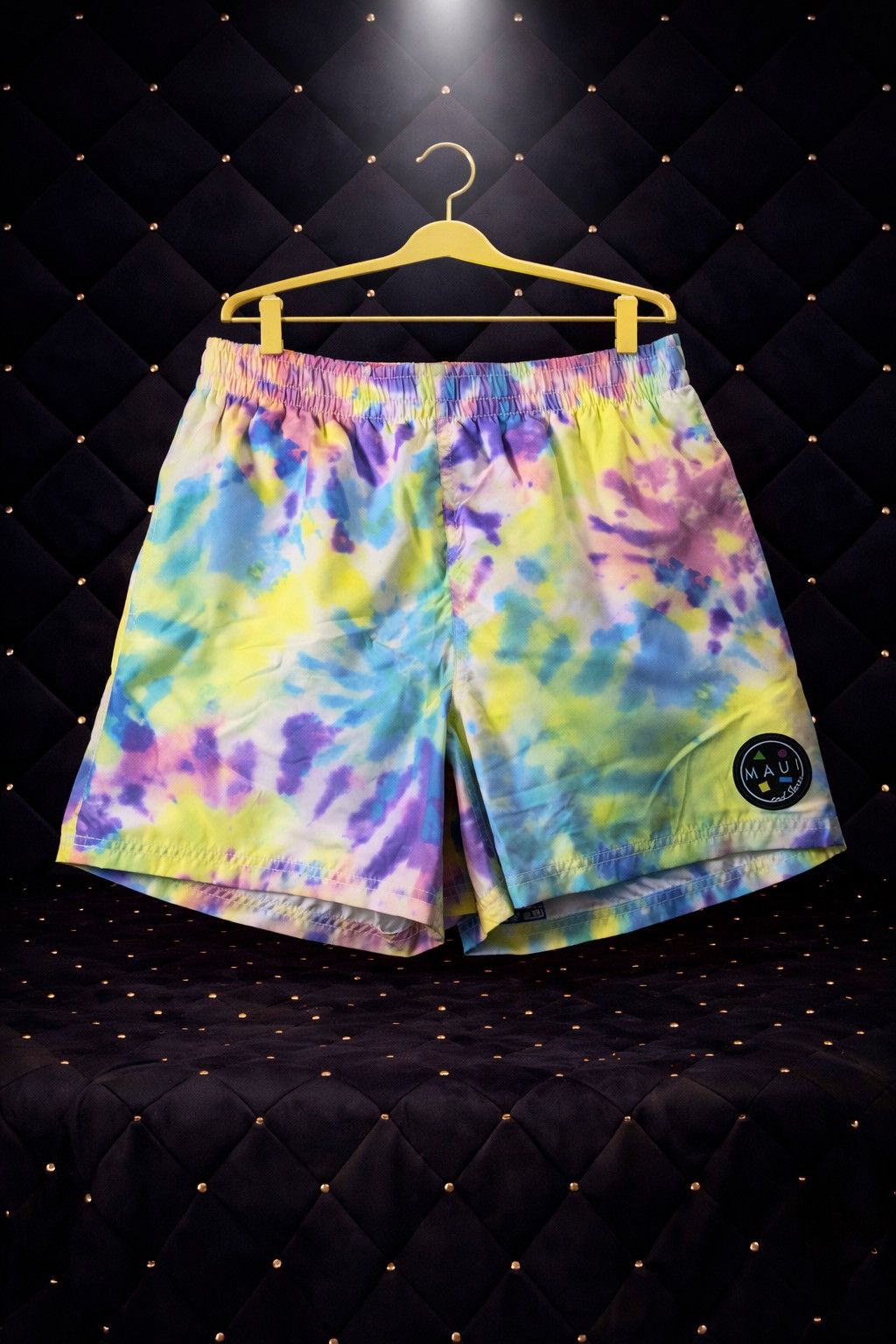 Other RAINBOW TIE-DYE PRINT SWIM TRUNK SHORTS Size US 32 / EU 48 - 1 Preview