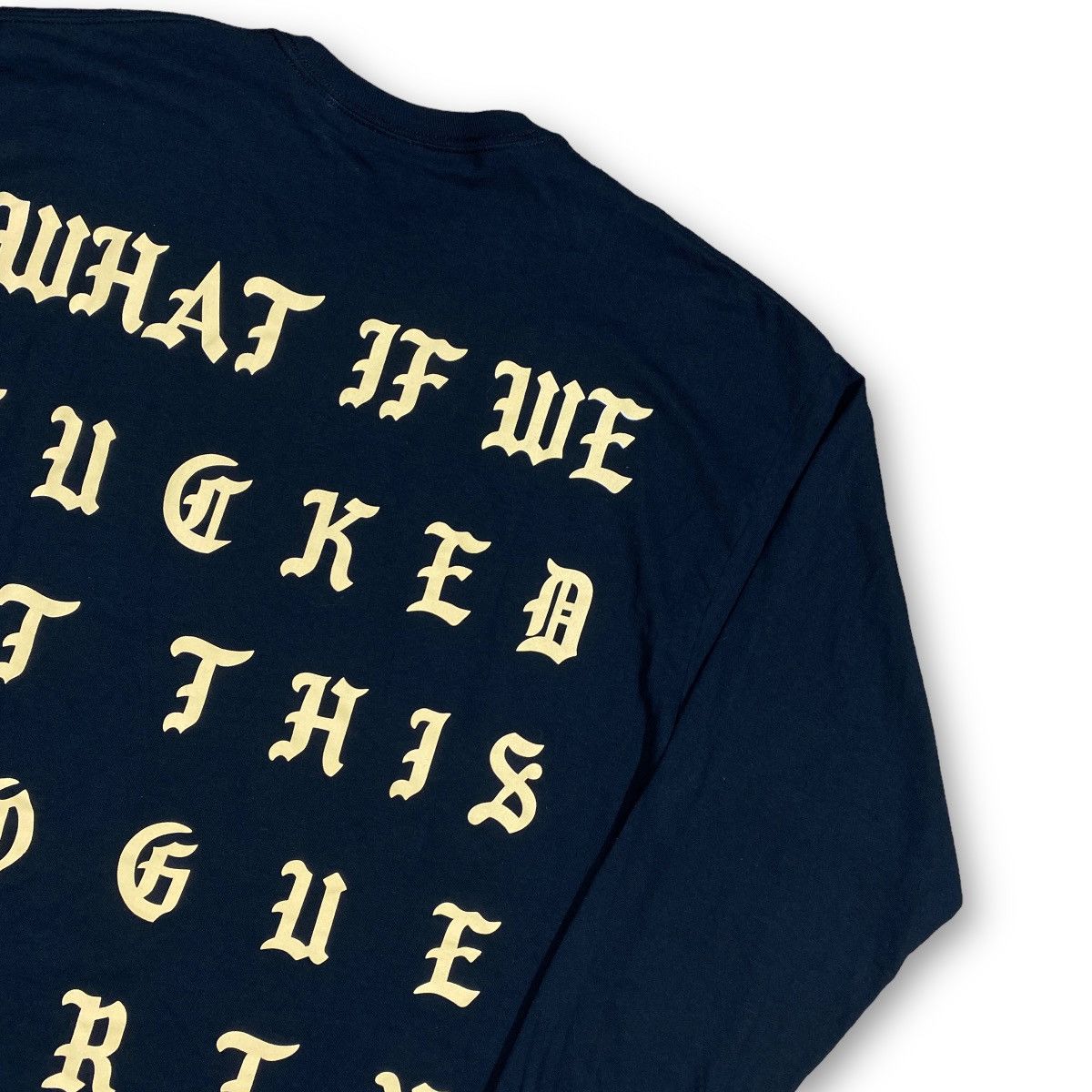Kanye West I FEEL LIKE PABLO VOUGE PARTY PARIS Size US L / EU 52-54 / 3 - 4 Thumbnail