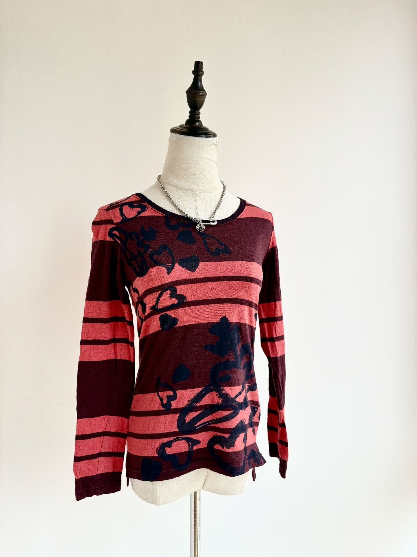Vivienne Westwood Vivienne Westwood Red Stripe Saturn Top Size S / US 4 / IT 40 - 1 Thumbnail