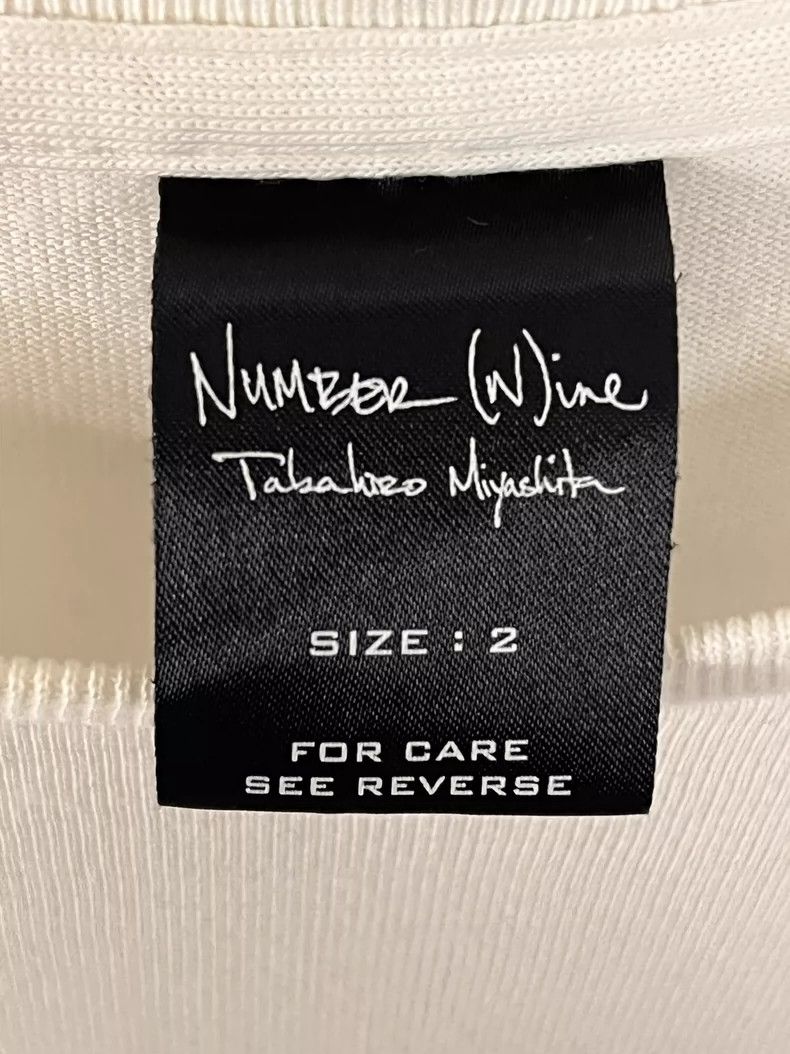 Number (N)ine Number (N)ineTear fragment slogan tee 2503-Nextarrow Size US M / EU 48-50 / 2 - 3 Thumbnail