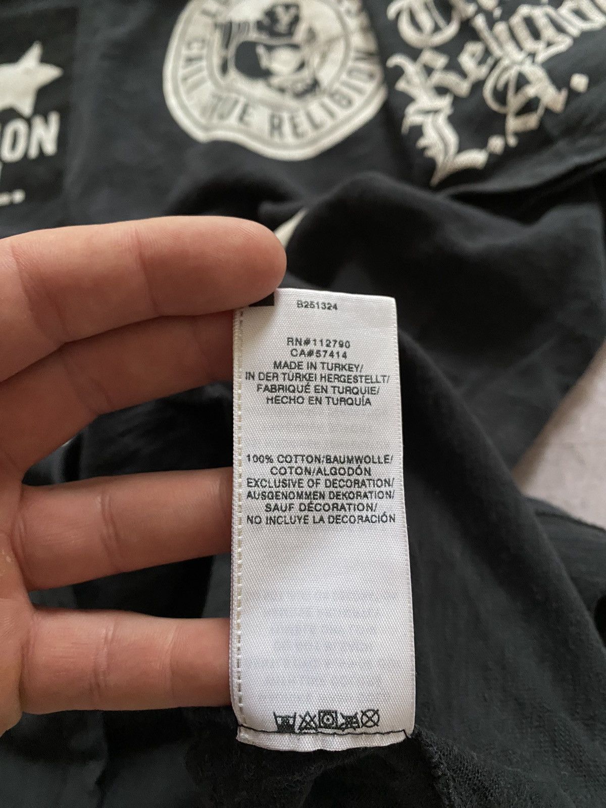 True Religion × Vintage Rare True Religion Big City of Angeles Los Angeles T Shirt Size US L / EU 52-54 / 3 - 18 Thumbnail