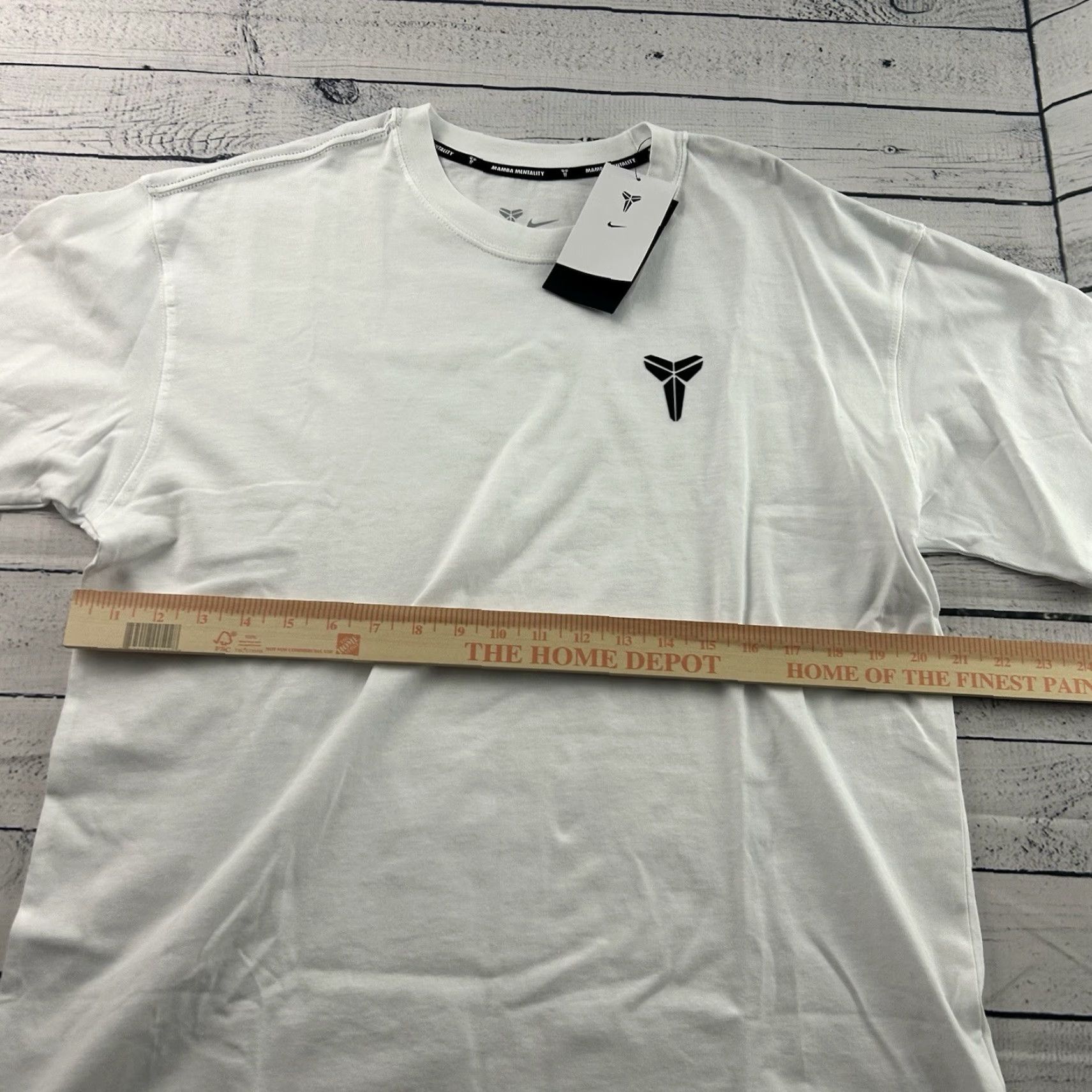 Nike NEW Nike Kobe Mama Mentality Short Sleeve T Shirt Men's Medium White Size US M / EU 48-50 / 2 - 3 Thumbnail