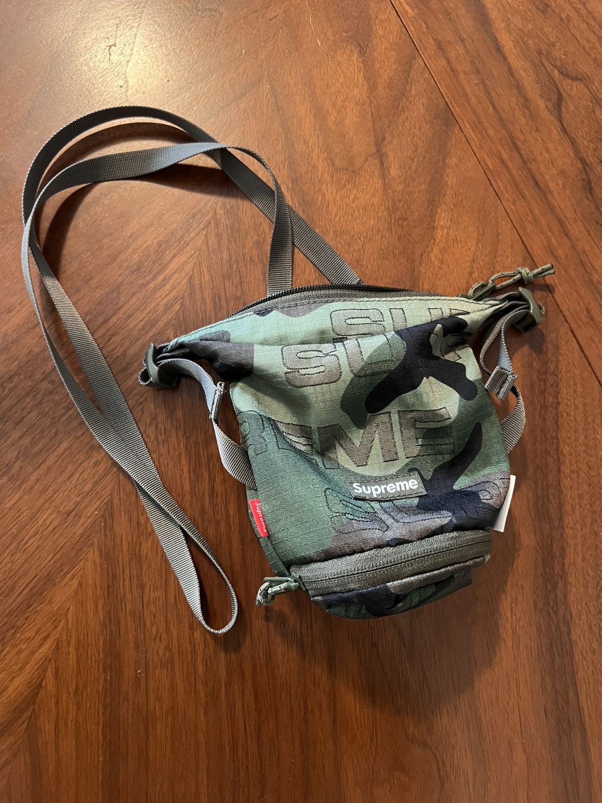 Supreme Tiny Shoulder Bag in Green, Men's