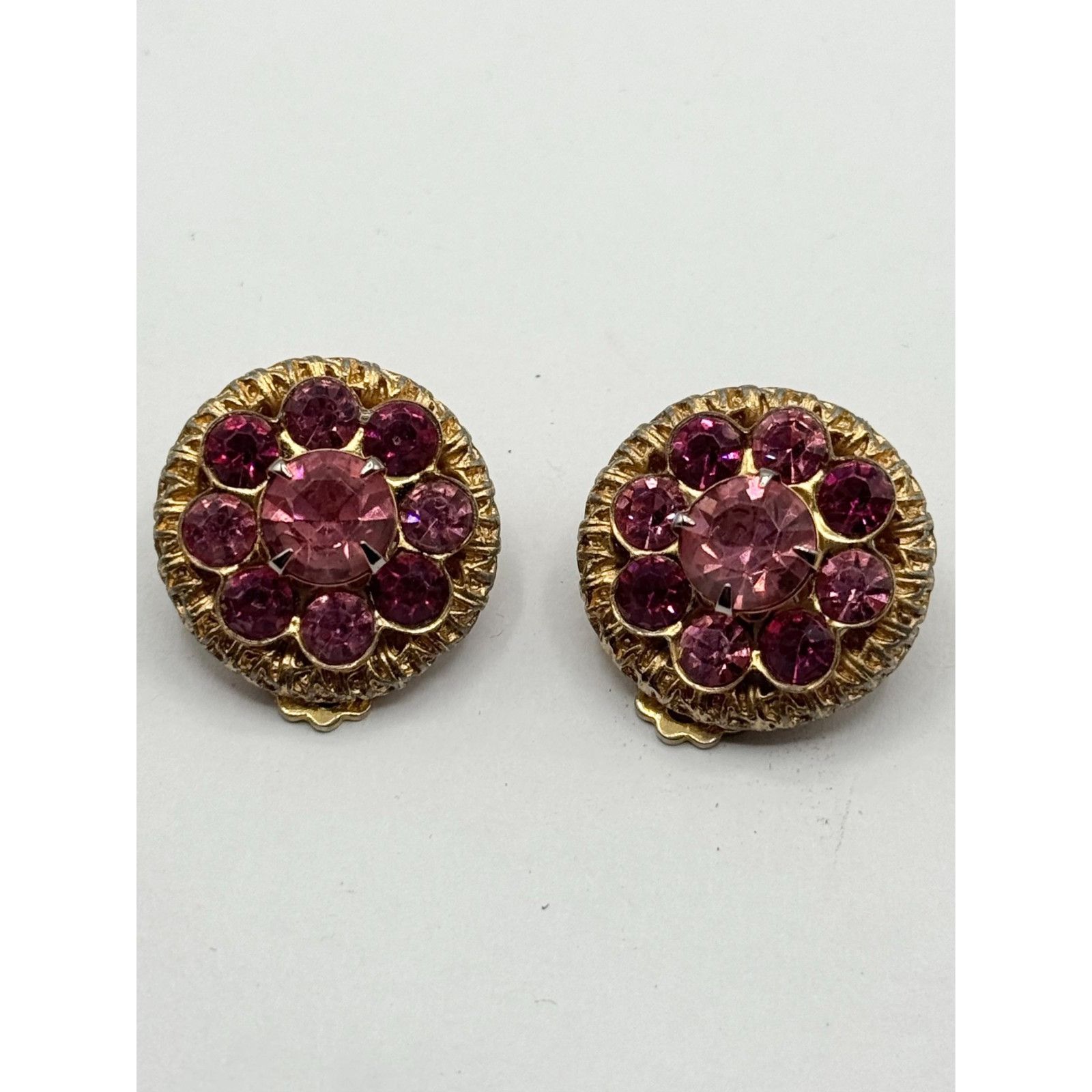 Vintage Vintage pink rhinestone flower clip on earrings Size ONE SIZE - 2 Thumbnail
