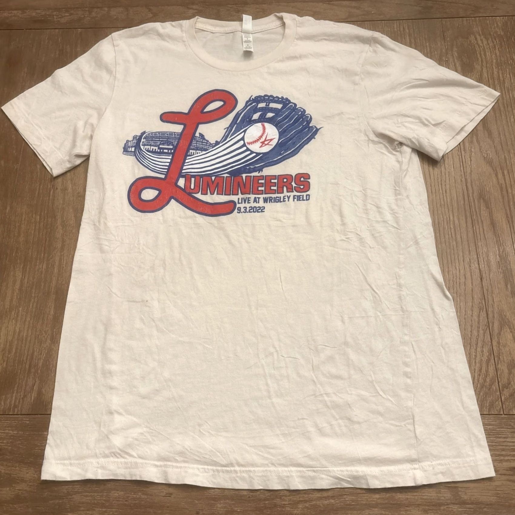 Vintage VINTAGE Rare The Lumineers Live At Wrigley Field 2022 Shirt Size L Mens T-Shirt Cream Music L Size US L / EU 52-54 / 3 - 2 Thumbnail