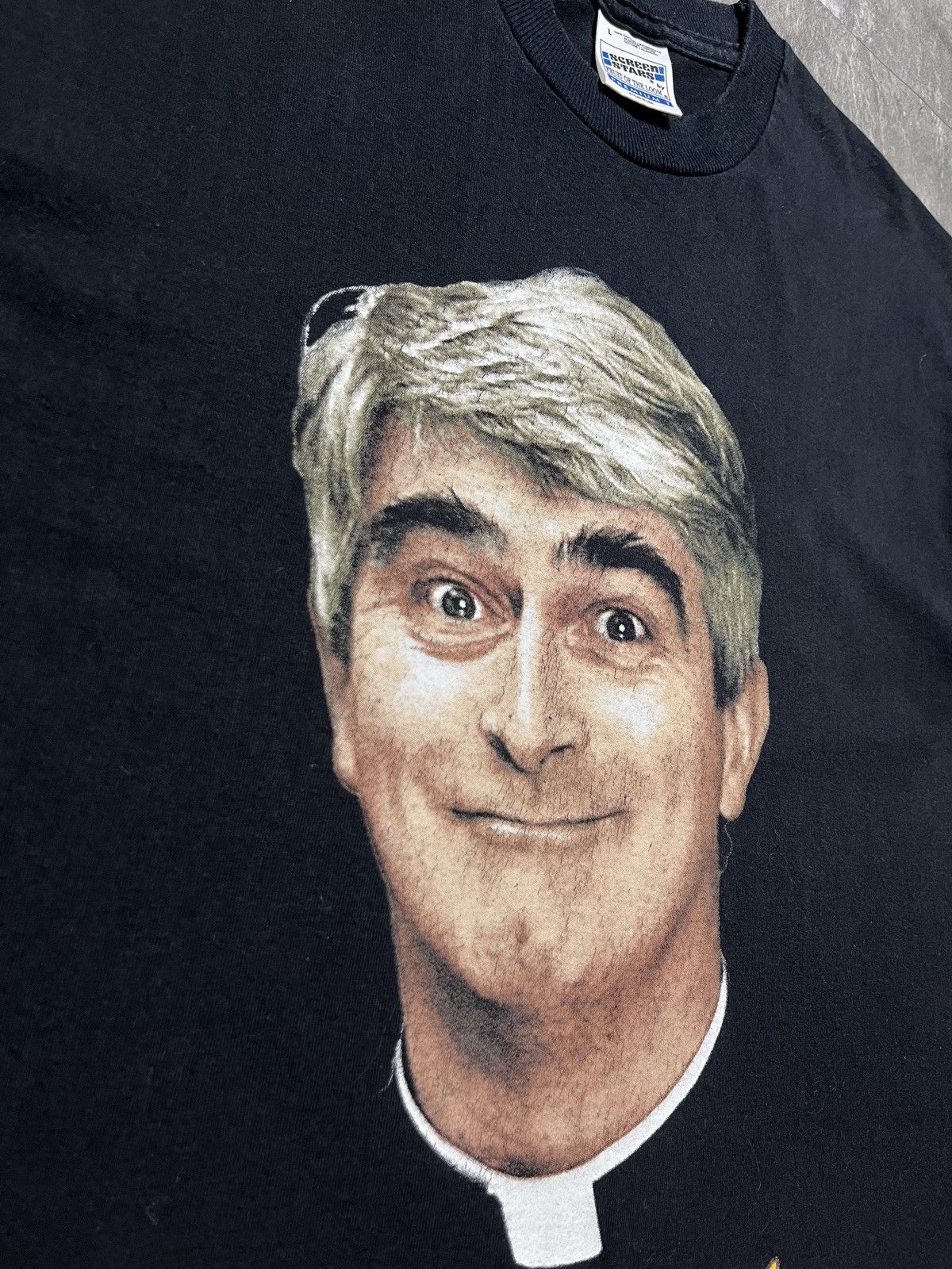 Vintage Vintage Father Ted 90s TV Series Humor USA T Shirt Size US L / EU 52-54 / 3 - 3 Thumbnail