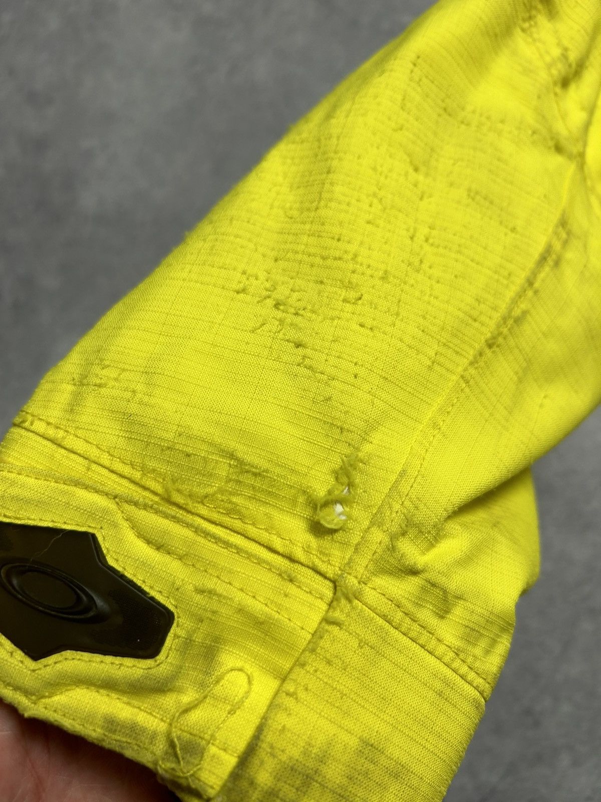 Oakley Outdoor Oakley Thinsulate Ski Snowboard Jacket Gorpcore Size US S / EU 44-46 / 1 - 12 Thumbnail