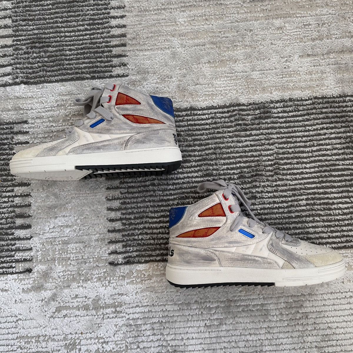 Brand New Palm Angels Hightop University Sneakers Size: 41