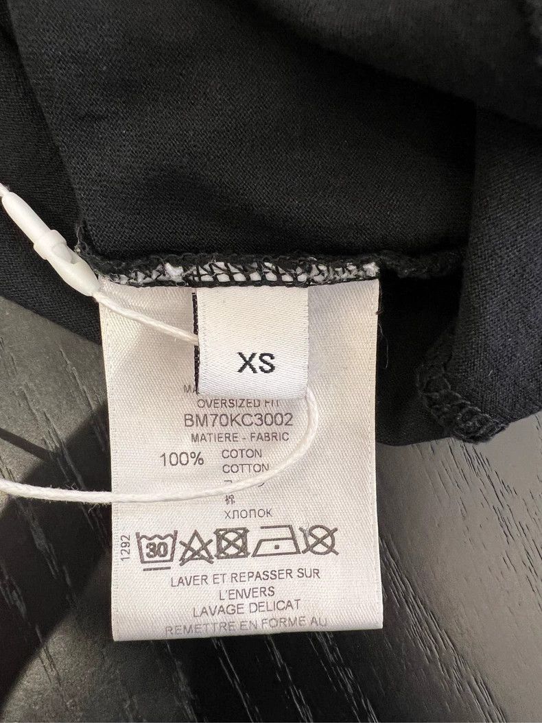 Givenchy Givenchy Printed Ripped Font Logo Short Sleeve/ Size US XS / EU 42 / 0 - 4 Thumbnail