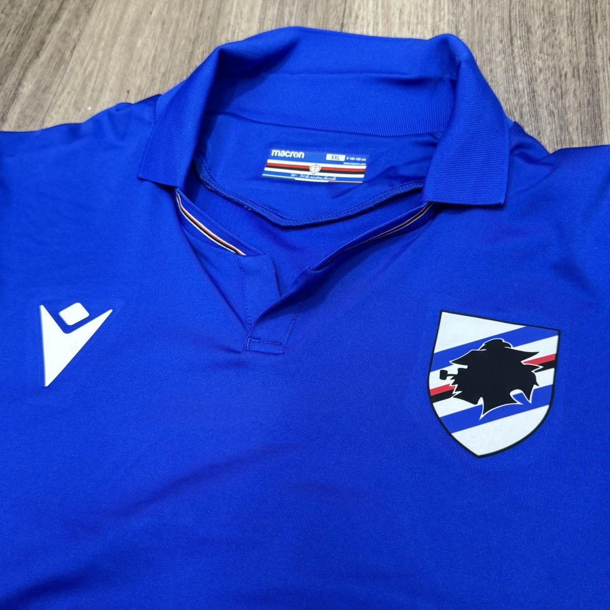 Macron Sampdoria 20/21 home shirt Size US XL / EU 56 / 4 - 4 Thumbnail