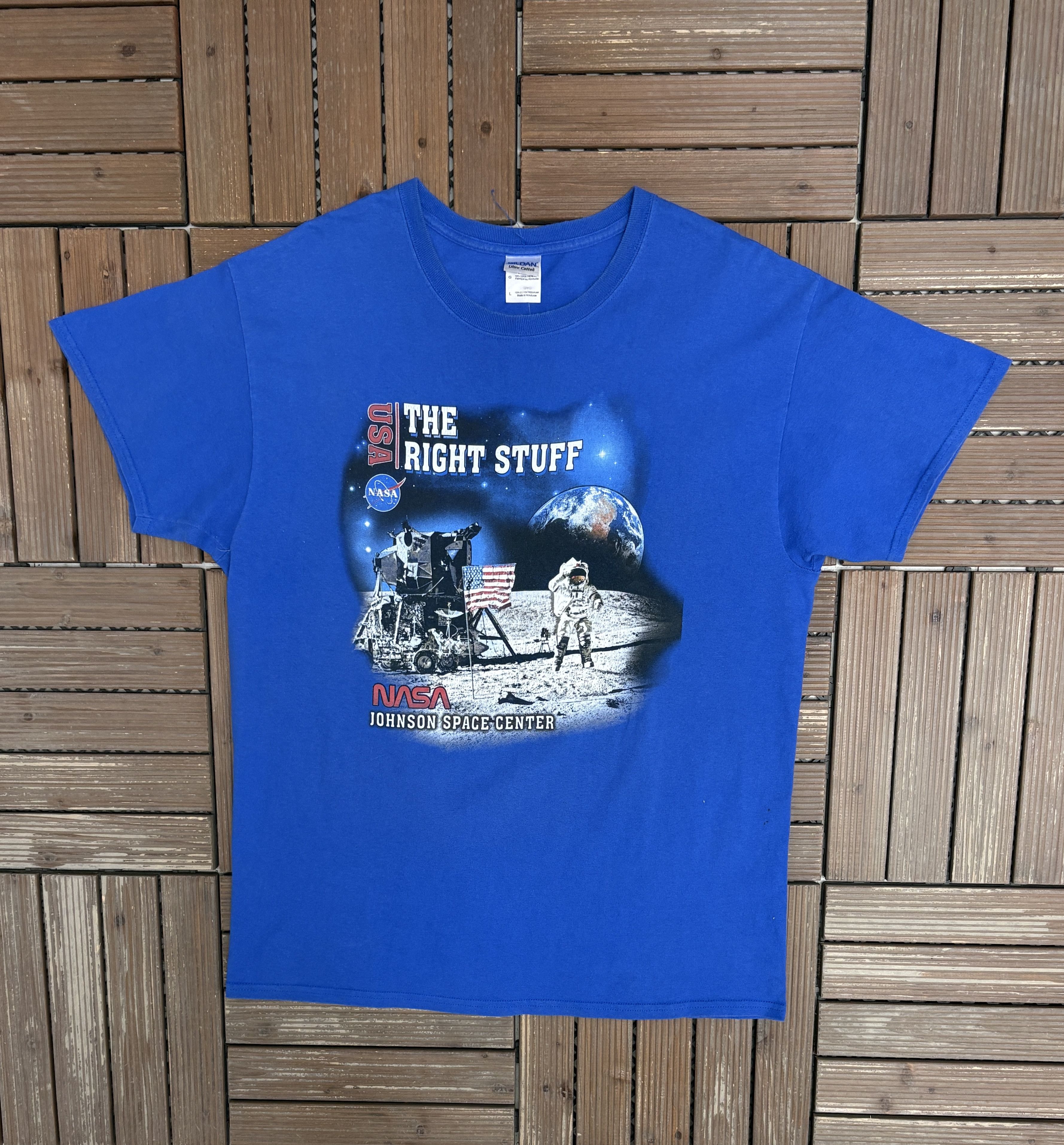 Vintage NASA Johnson Space Center Vintage Blue T-Shirt Tee Size US L / EU 52-54 / 3 - 1 Thumbnail