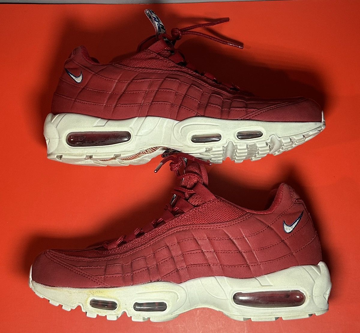 Nike Size 10 - Nike Air Max 95 TT Pull Tab Gym Red Size US 10 / EU 43 - 3 Thumbnail