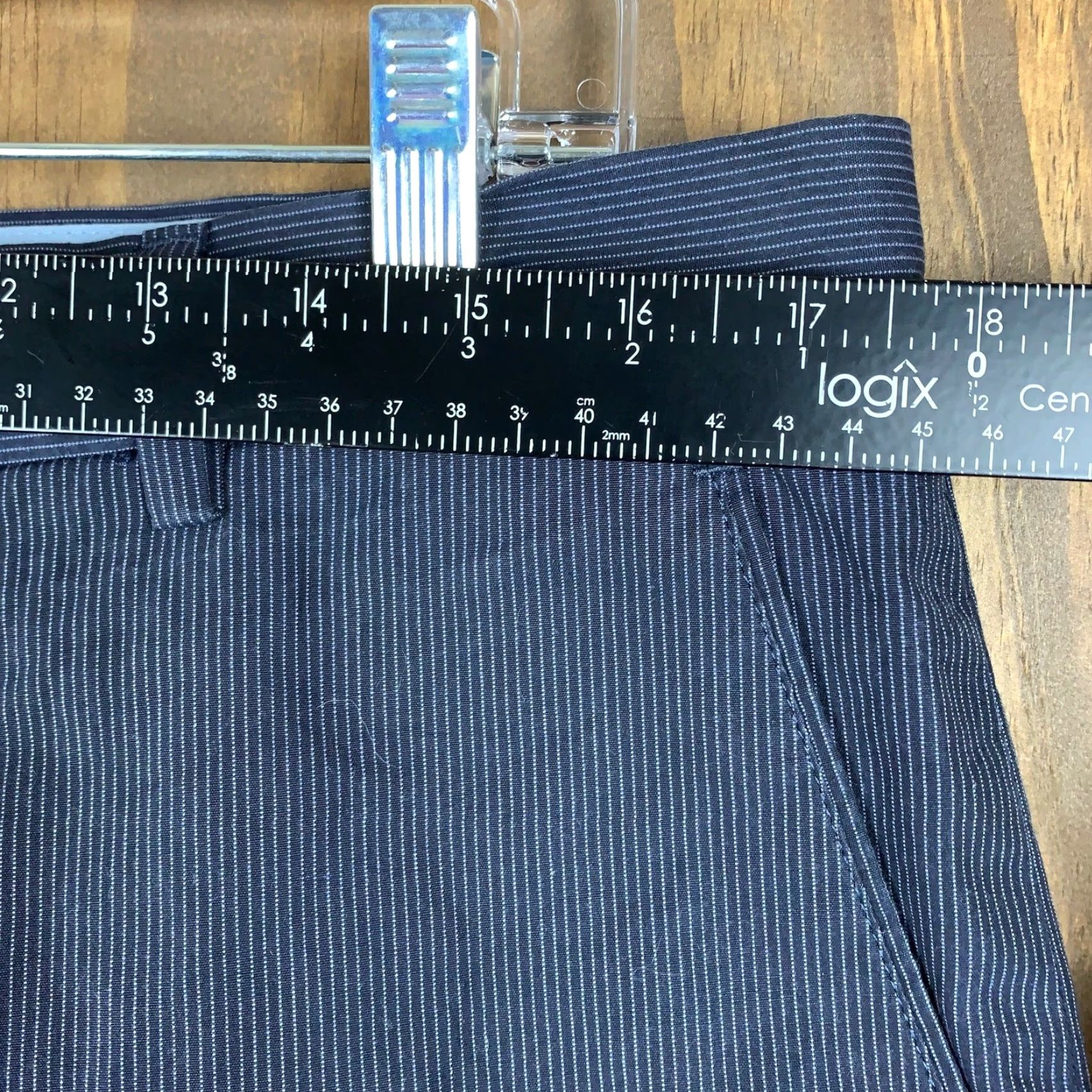 Banana Republic Banana Republic Mens Pants Blue Dress Chino Pinstriped 100% Cotton 35x34 Pants Shirt? Size US 35 - 7 Thumbnail