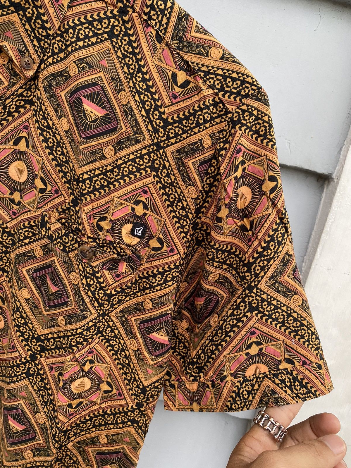 Volcom Volcom Stone Graphic Triangle Print Traditional Batik Style Size US S / EU 44-46 / 1 - 6 Thumbnail