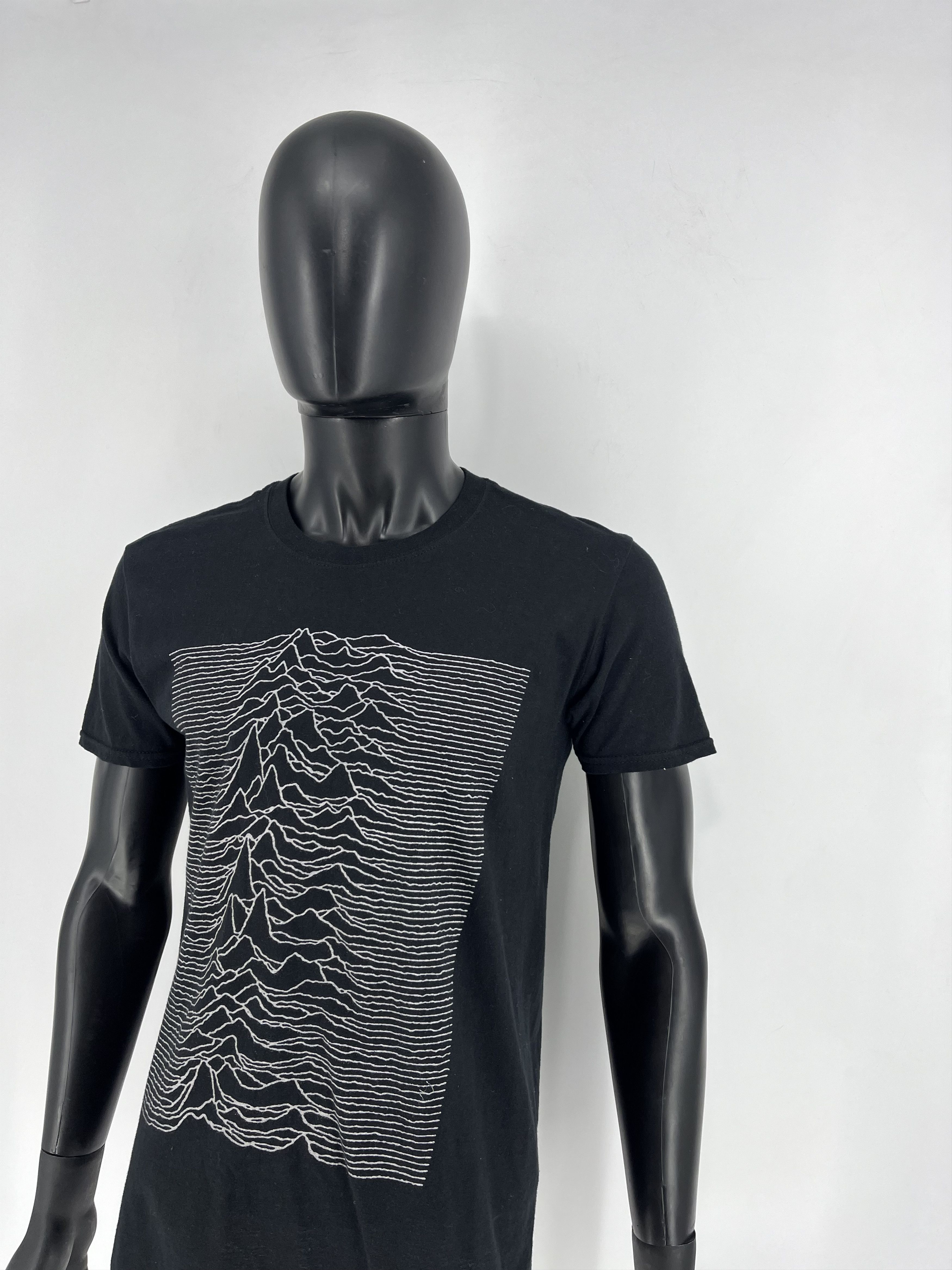 Band Tees × Joy Division Vintage Joy Divivsion T Shirt Band Rock Tee Y2K Size M Size US M / EU 48-50 / 2 - 5 Thumbnail