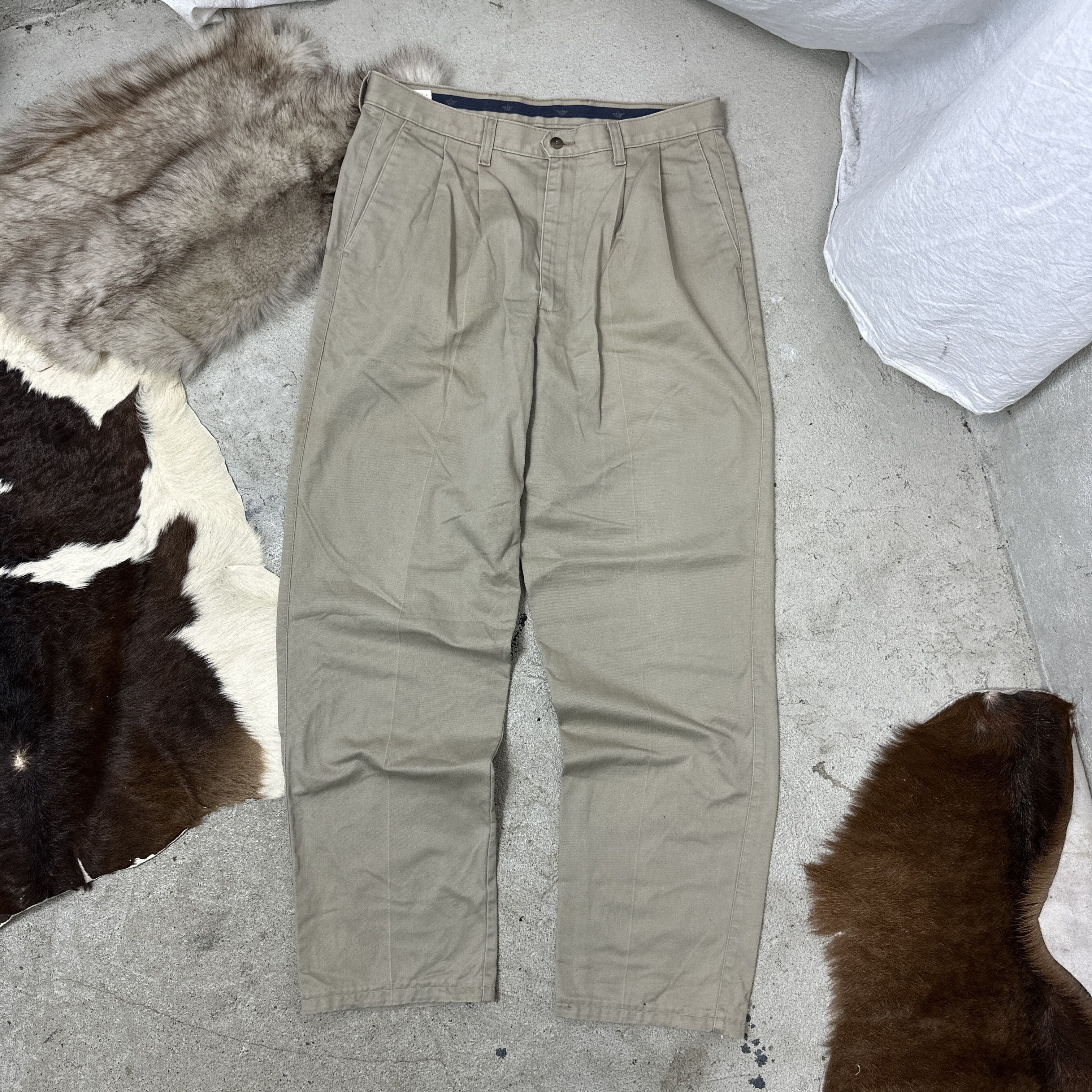 Dockers Vintage Wide Leg Straight Dockers Chino Trousers 00s Size US 34 / EU 50 - 4 Thumbnail