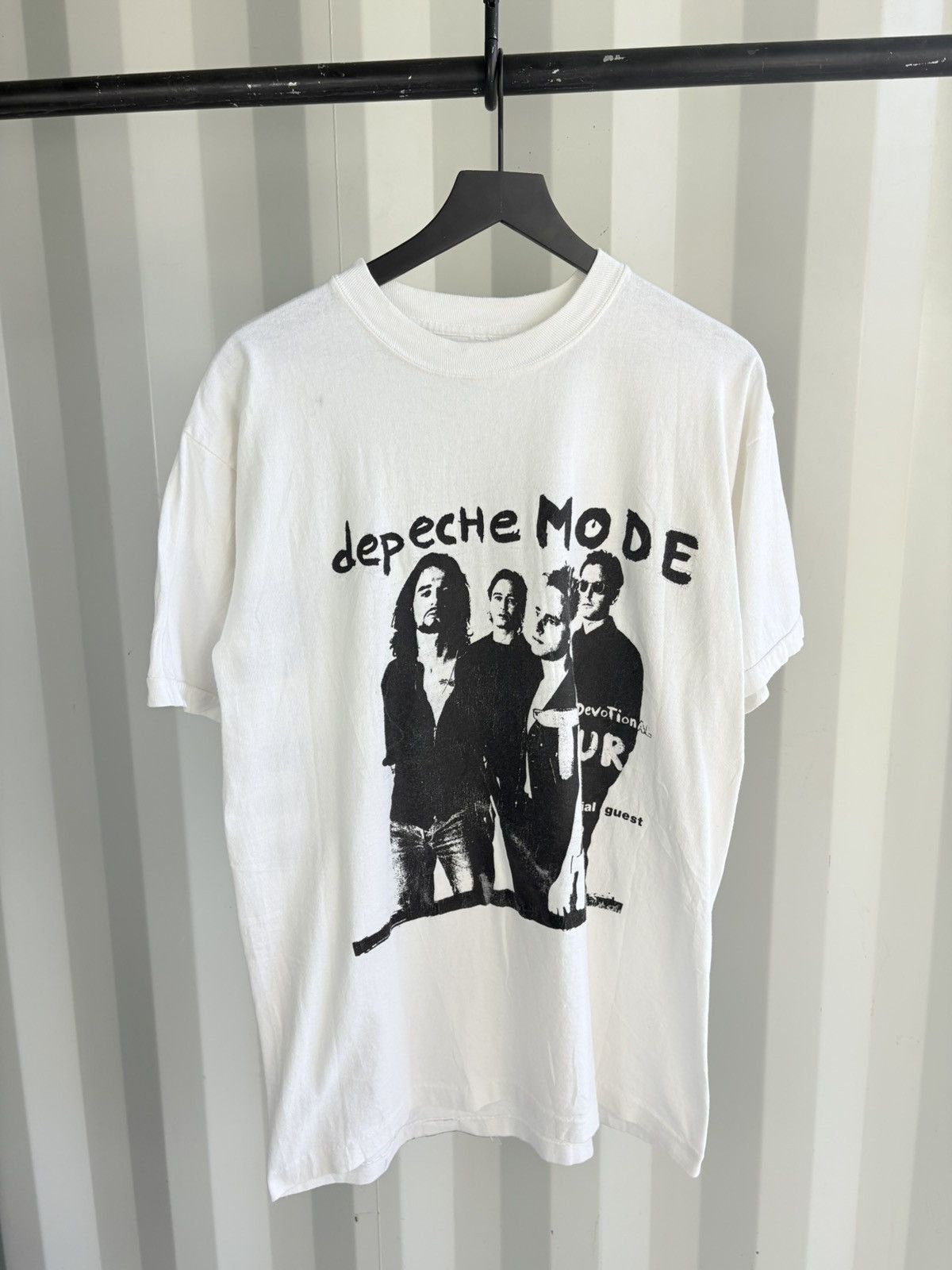 Band Tees Thrashed Depeche Mode Sun Faded Distressed ERD Grunge Band Size US XL / EU 56 / 4 - 1 Thumbnail