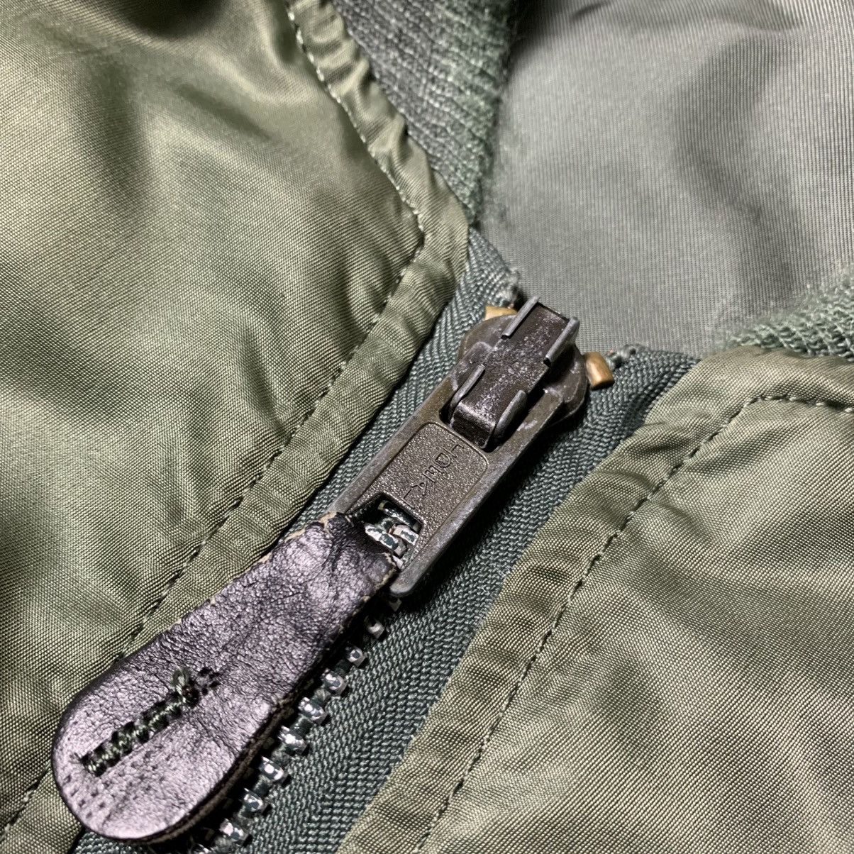 20471120 Vintage 90s Bomber Flying Jacket Ma-1 Usa Lgb Goa Style Size US M / EU 48-50 / 2 - 2 Thumbnail
