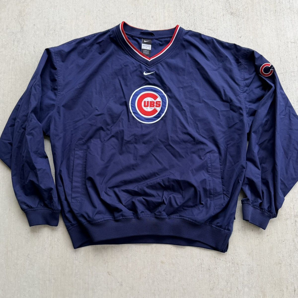 Nike Vintage Chicago Cubs V Neck Windbreaker Pullover Nike Size US XL / EU 56 / 4 - 1 Thumbnail