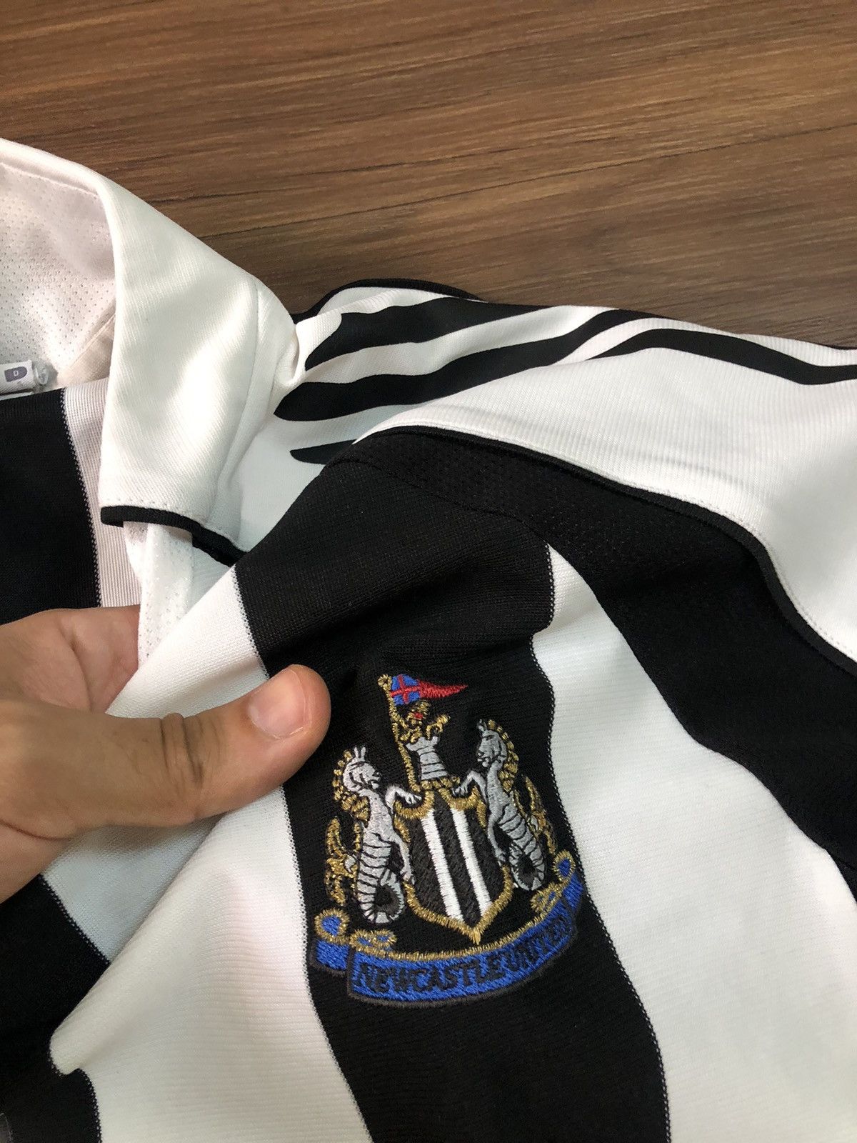 Adidas MICHAEL OWEN 10 NEWCASTLE UNITED 2005 Size US M / EU 48-50 / 2 - 5 Thumbnail