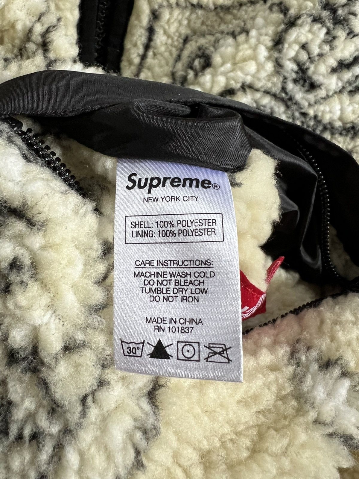 Supreme Supreme Reversible Bandana Fleece Jacket Tan Size Large Size US L / EU 52-54 / 3 - 4 Thumbnail