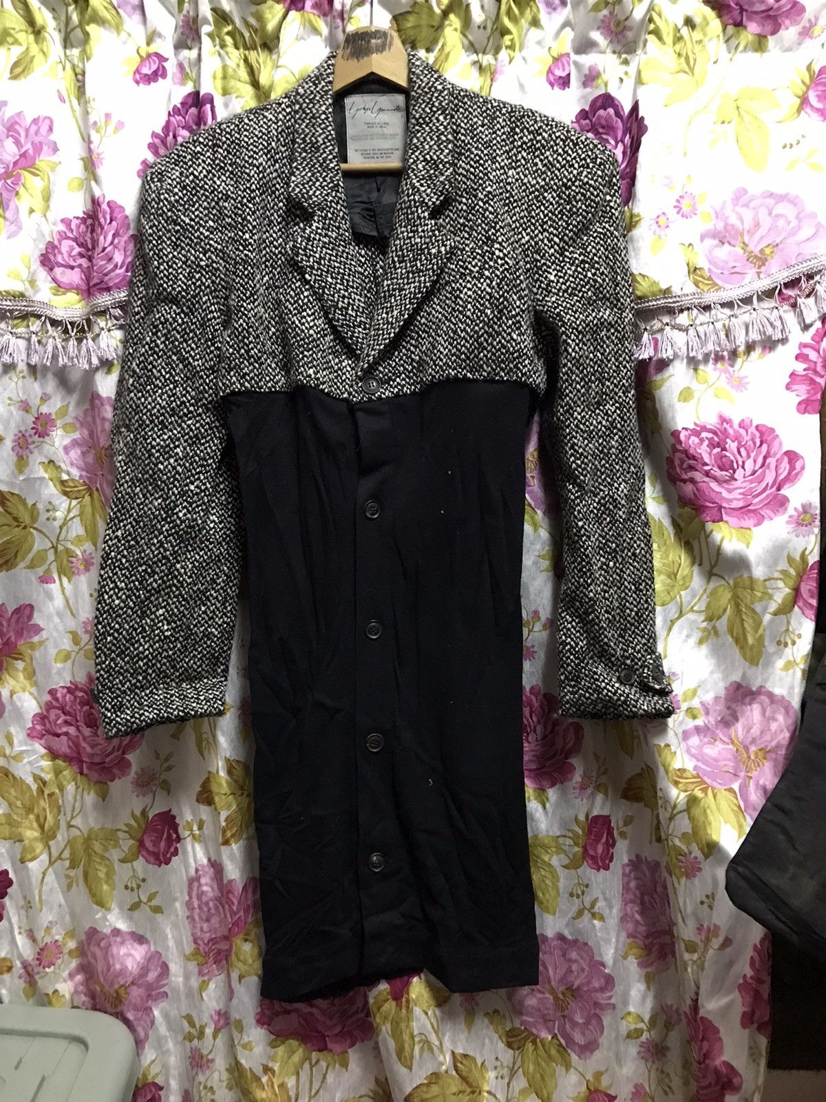 Designer × Yohji Yamamoto Authentic Yohji Yamamoto Sign Size M / US 6-8 / IT 42-44 - 1 Thumbnail