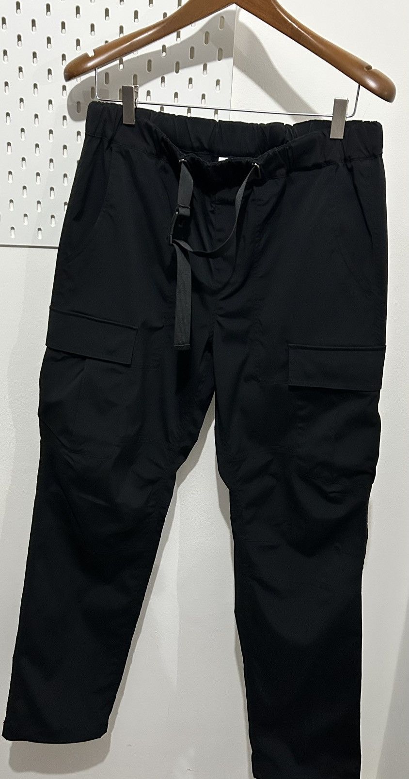October's Very Own OCTOBERS VERY OWN BELTED UTILITY CARGO PANT BLACK CARGO PANT Size US 33 - 1 Thumbnail