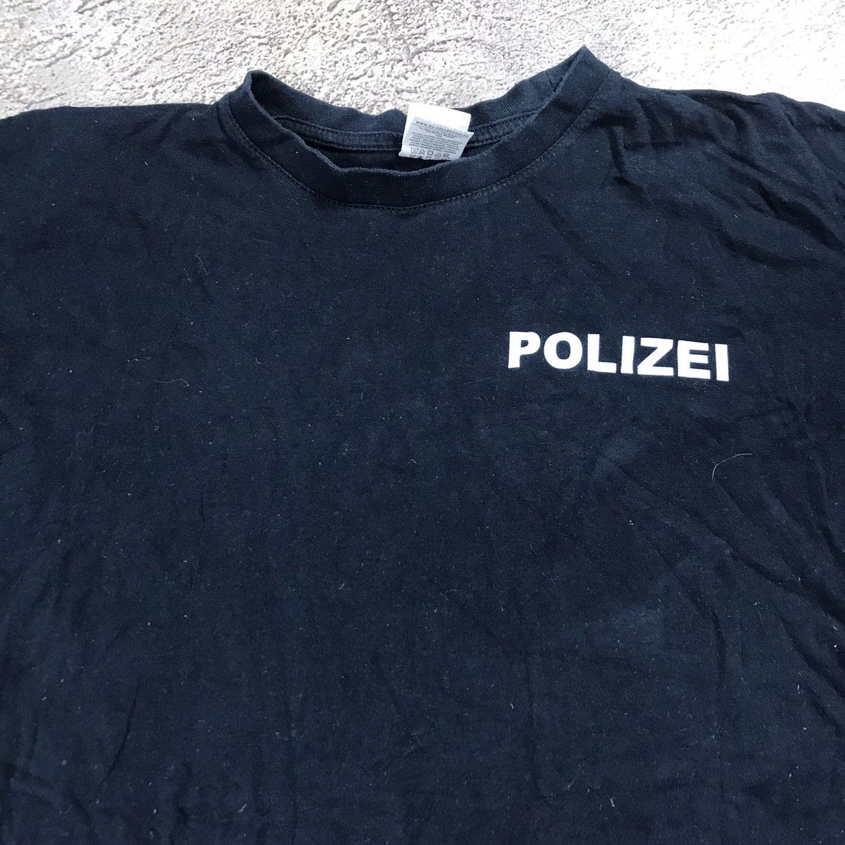 Vintage Vintage 90s Polizei Graphic Tee Streetwear Underground Black Size US L / EU 52-54 / 3 - 3 Thumbnail