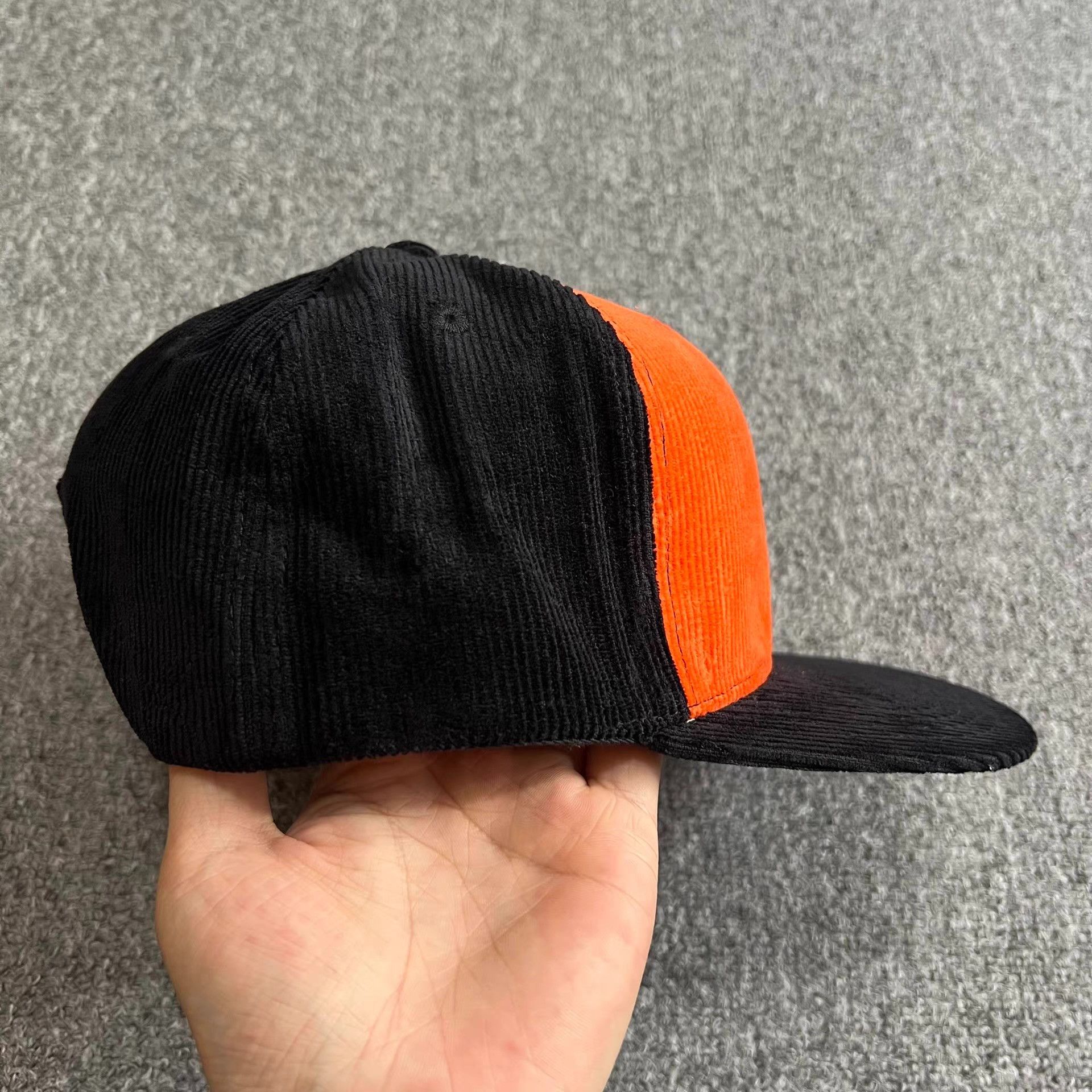 Cross Colours Cross Colours embroidered corduroybrim baseball cap Q7 Size ONE SIZE - 6 Thumbnail