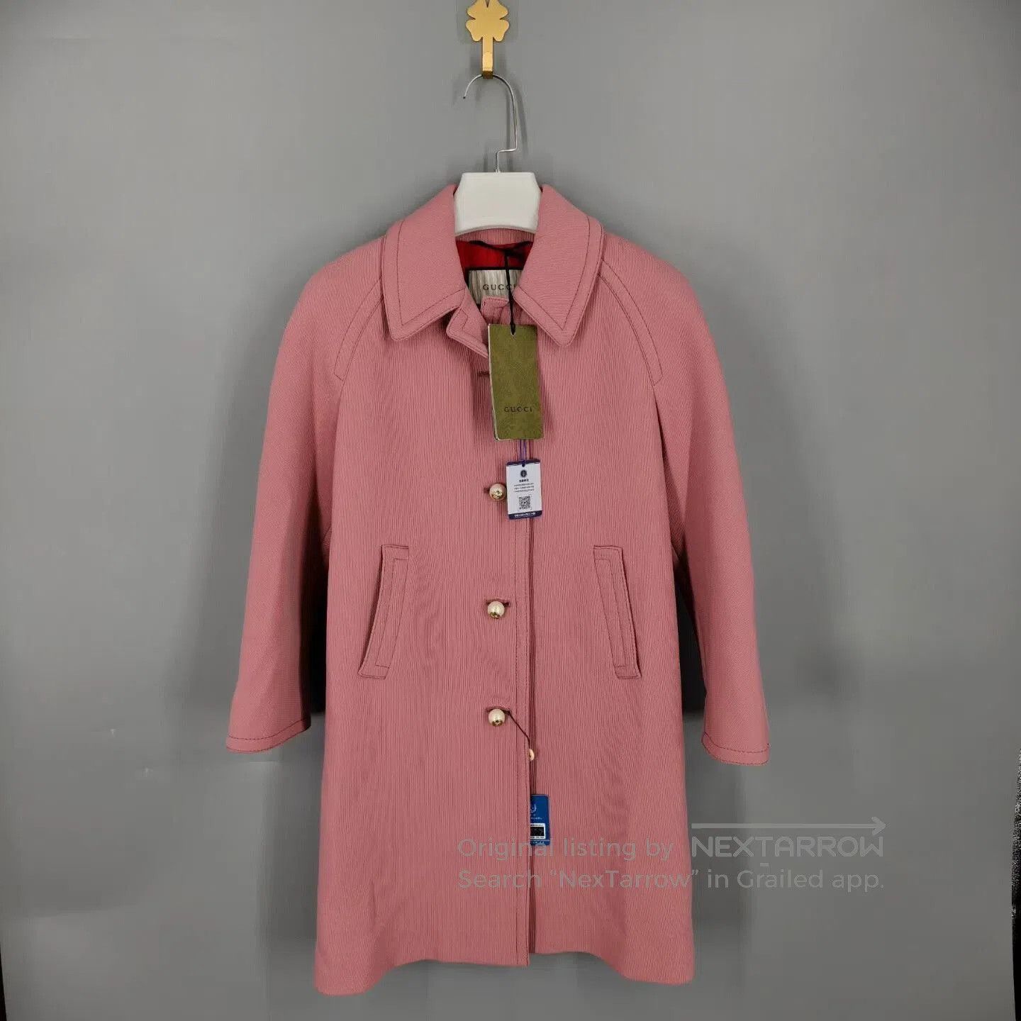 Gucci pink wool coat with pearl buttons. Size S / US 4 / IT 40 - 1 Thumbnail