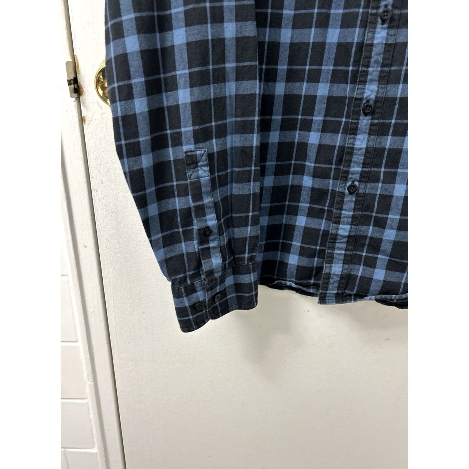 Vintage LL Bean Signature Castine Flannel Shirt Mens L Blue Black Slim Fit Plaid 300564 Size US L / EU 52-54 / 3 - 6 Thumbnail