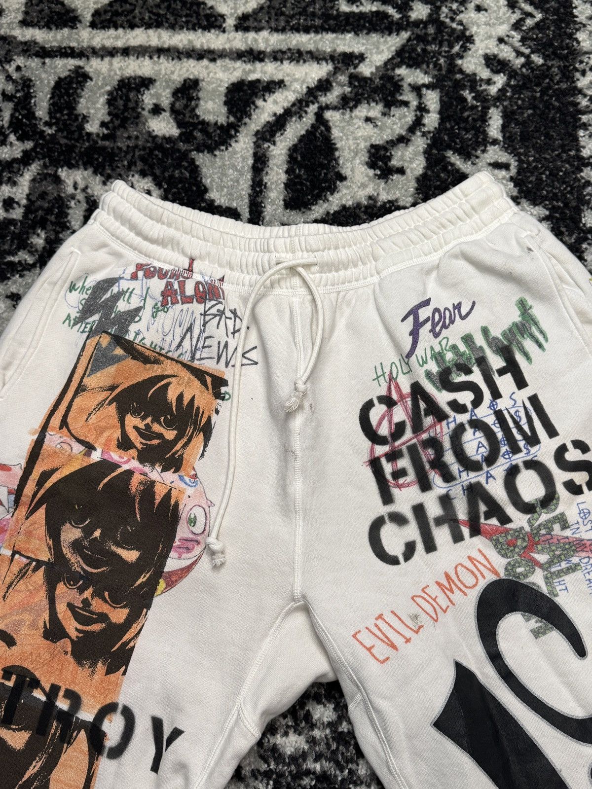 Saint Michael Saint Michael X Takashi Murakami Grafitti Sweat Pants LARGE Size US 34 / EU 50 - 4 Thumbnail