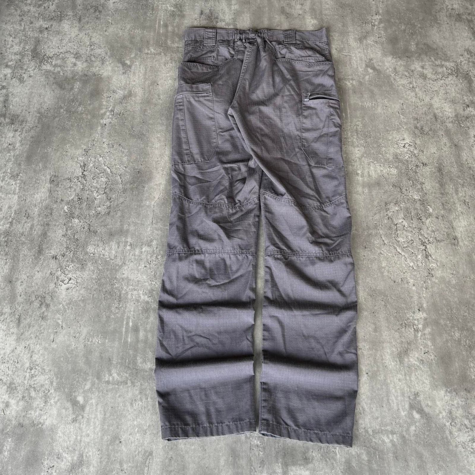 Japanese Brand × Vintage × Weatherproof Vintage Y2K Grey Carhartt Style Cargo Grunge Opium Pants Size US 32 / EU 48 - 2 Thumbnail