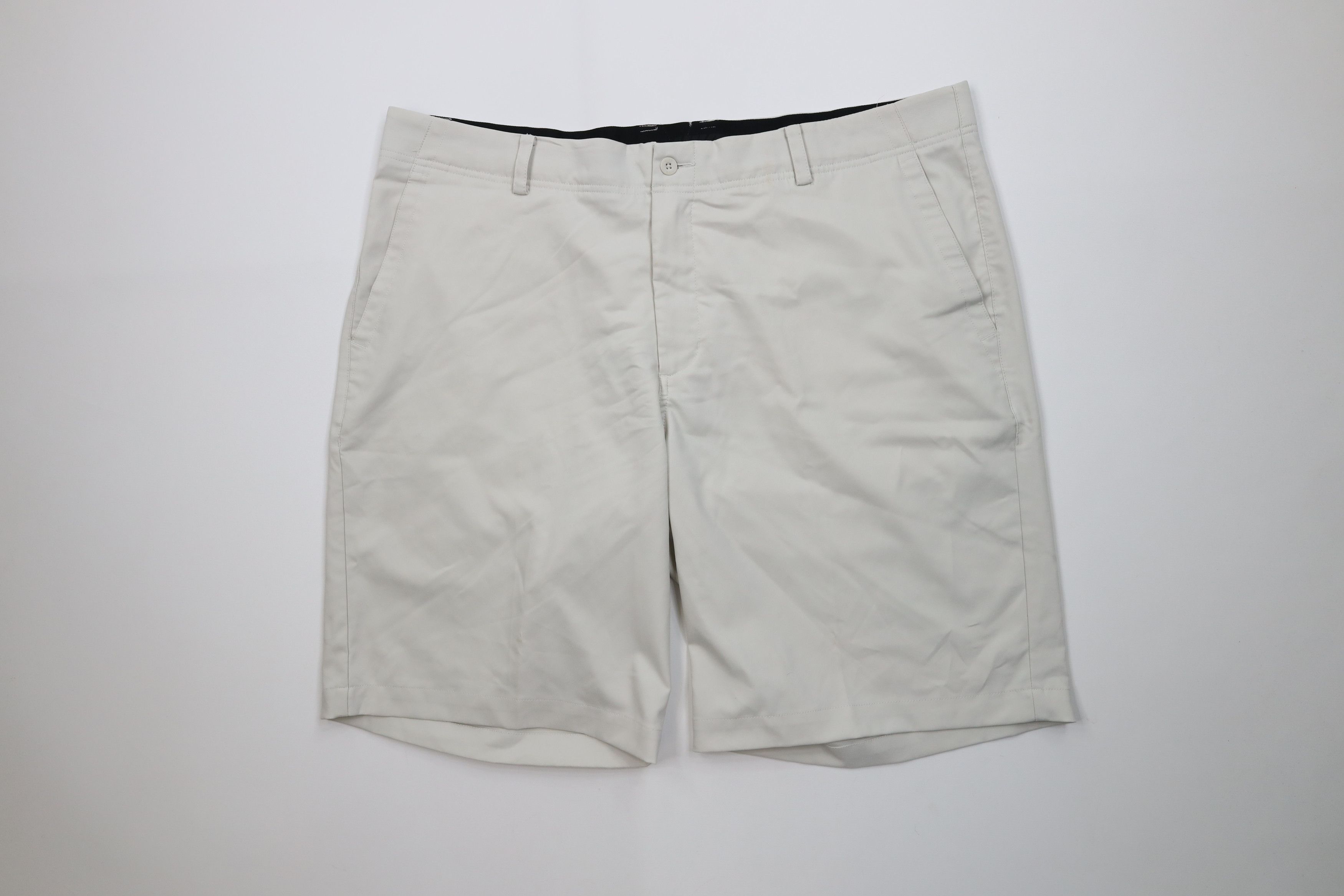 Nike Nike Golf Mini Swoosh Golfing Chino Shorts Beige Polyester Size US 40 / EU 56 - 1 Thumbnail