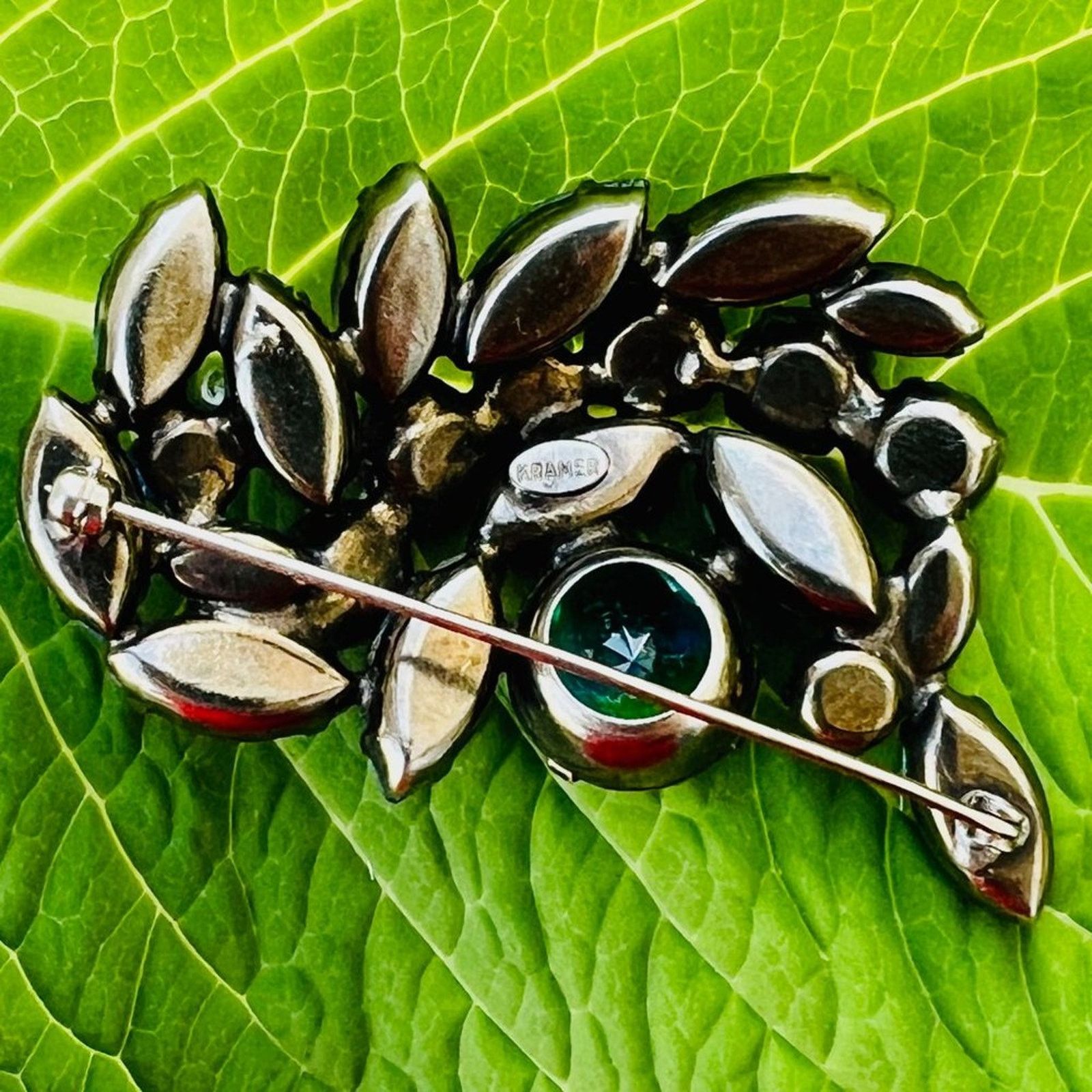 & Other Stories Vintage - Signed - Kramer Blue Green Rhinestone Brooch Pin Size ONE SIZE - 4 Thumbnail