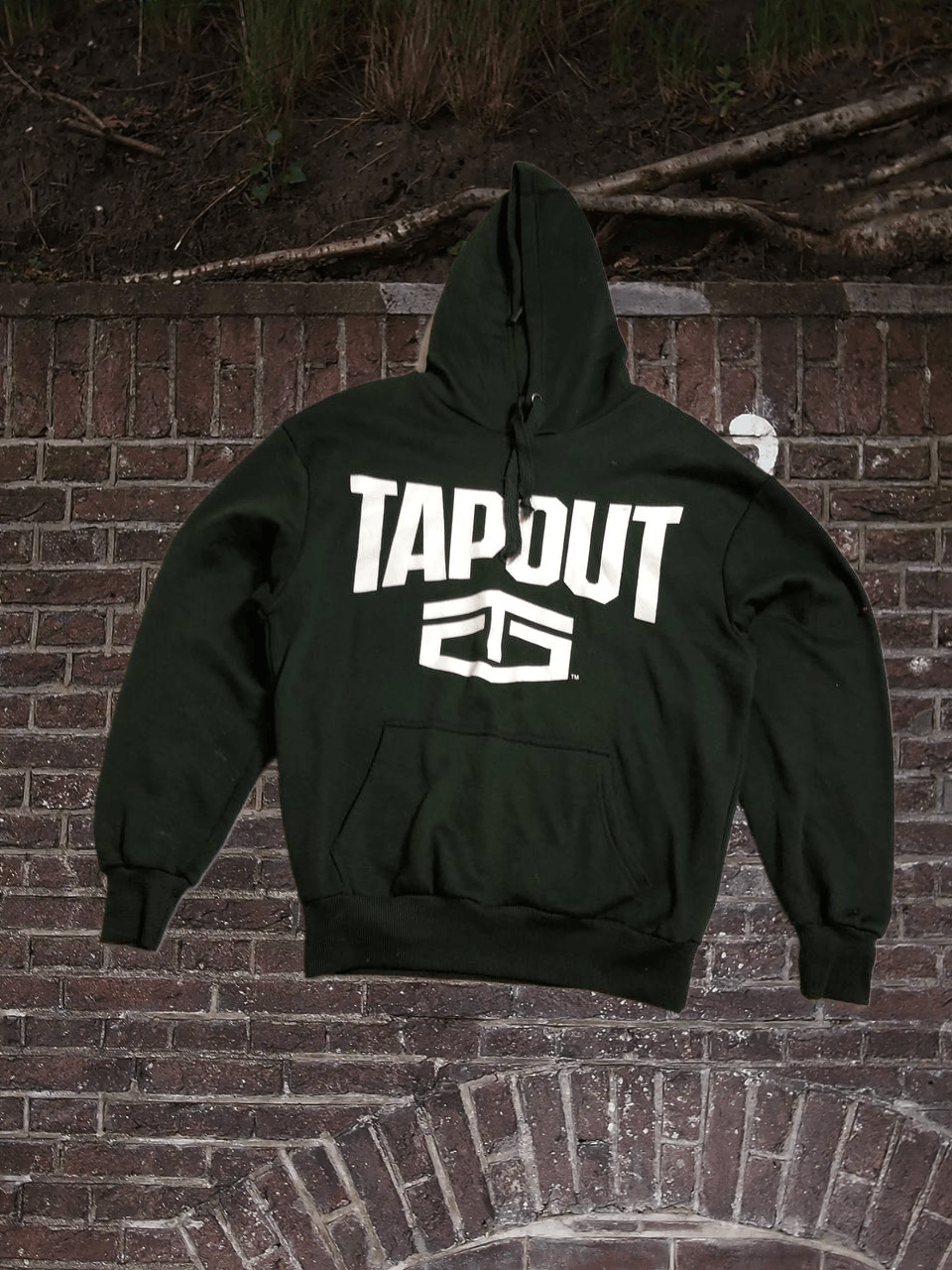 Tapout VINTAGE TAPOUT HOODIE 90s BOXY FIT Size US S / EU 44-46 / 1 - 1 Thumbnail