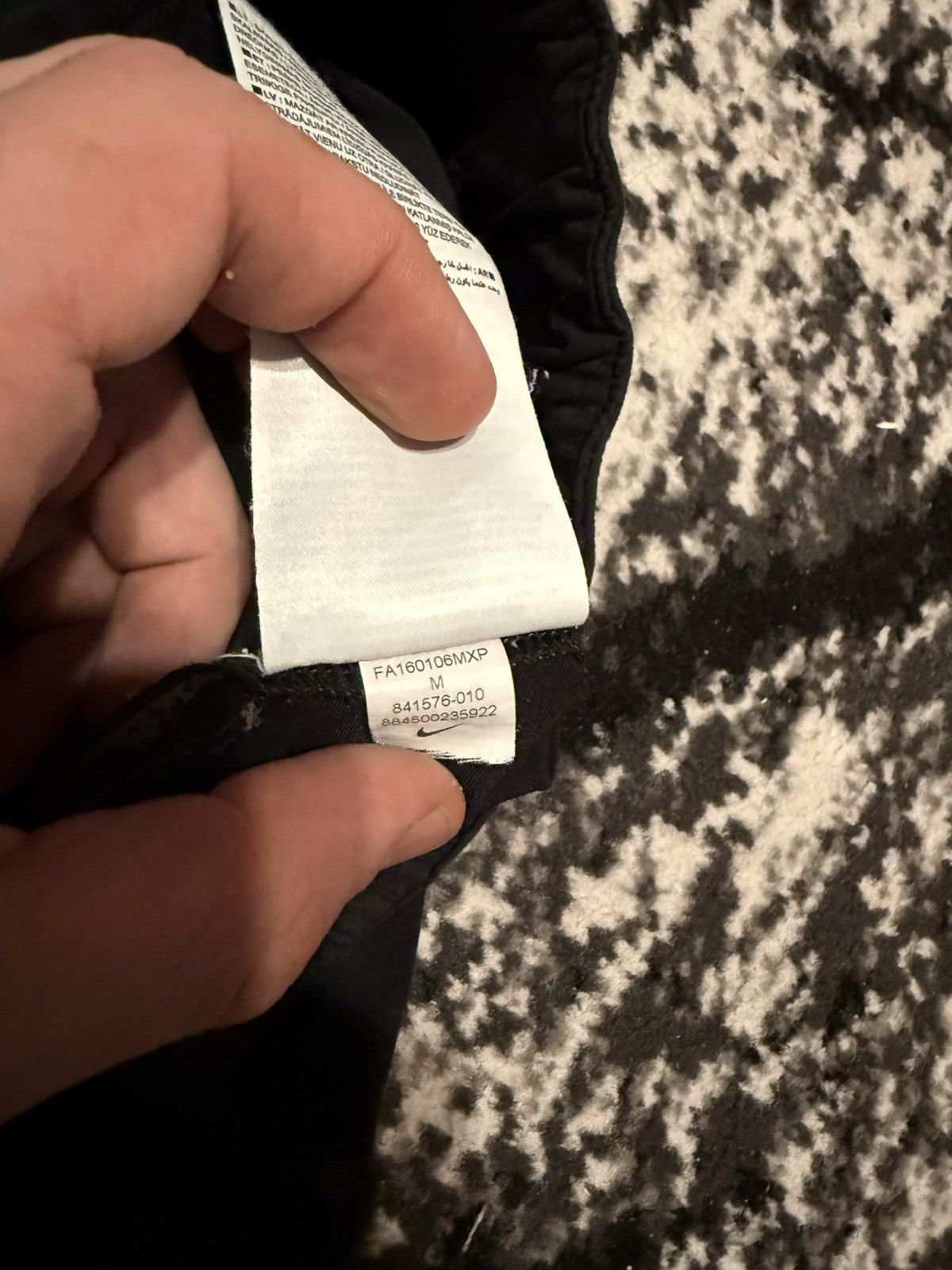 Nike Nike Size US 32 / EU 48 - 6 Thumbnail