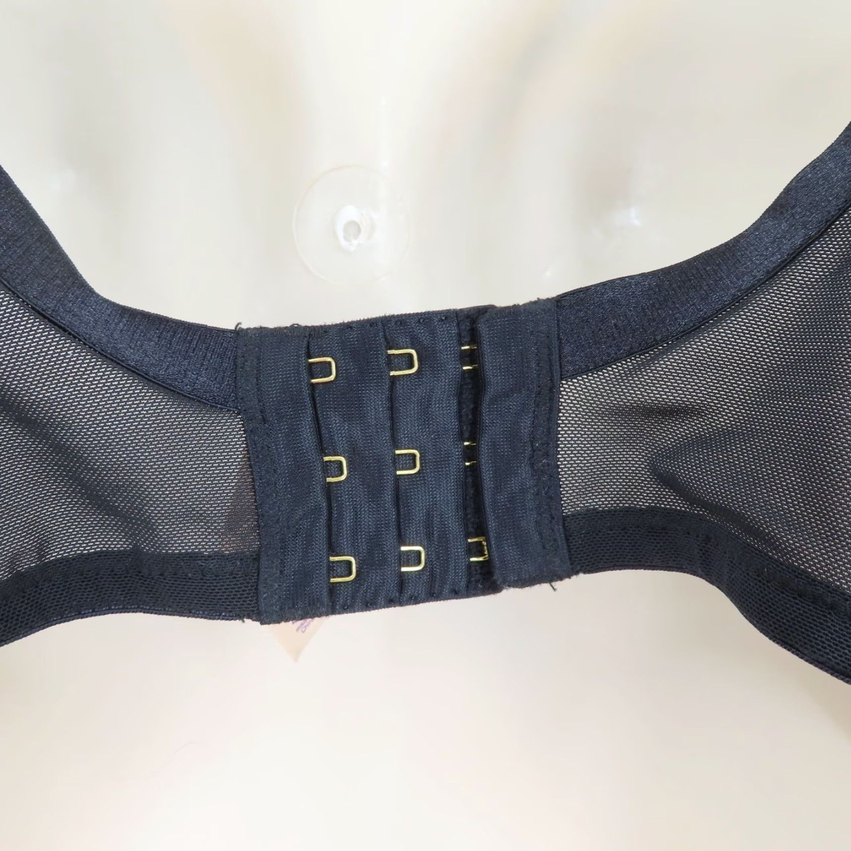Vintage Cacique Bra 42D Black Floral Lined Underwire Plus Size 42D T-Shirt Style Women Cups D Strappy Hook & Eye/ adjustable straps Size ONE SIZE - 6 Thumbnail