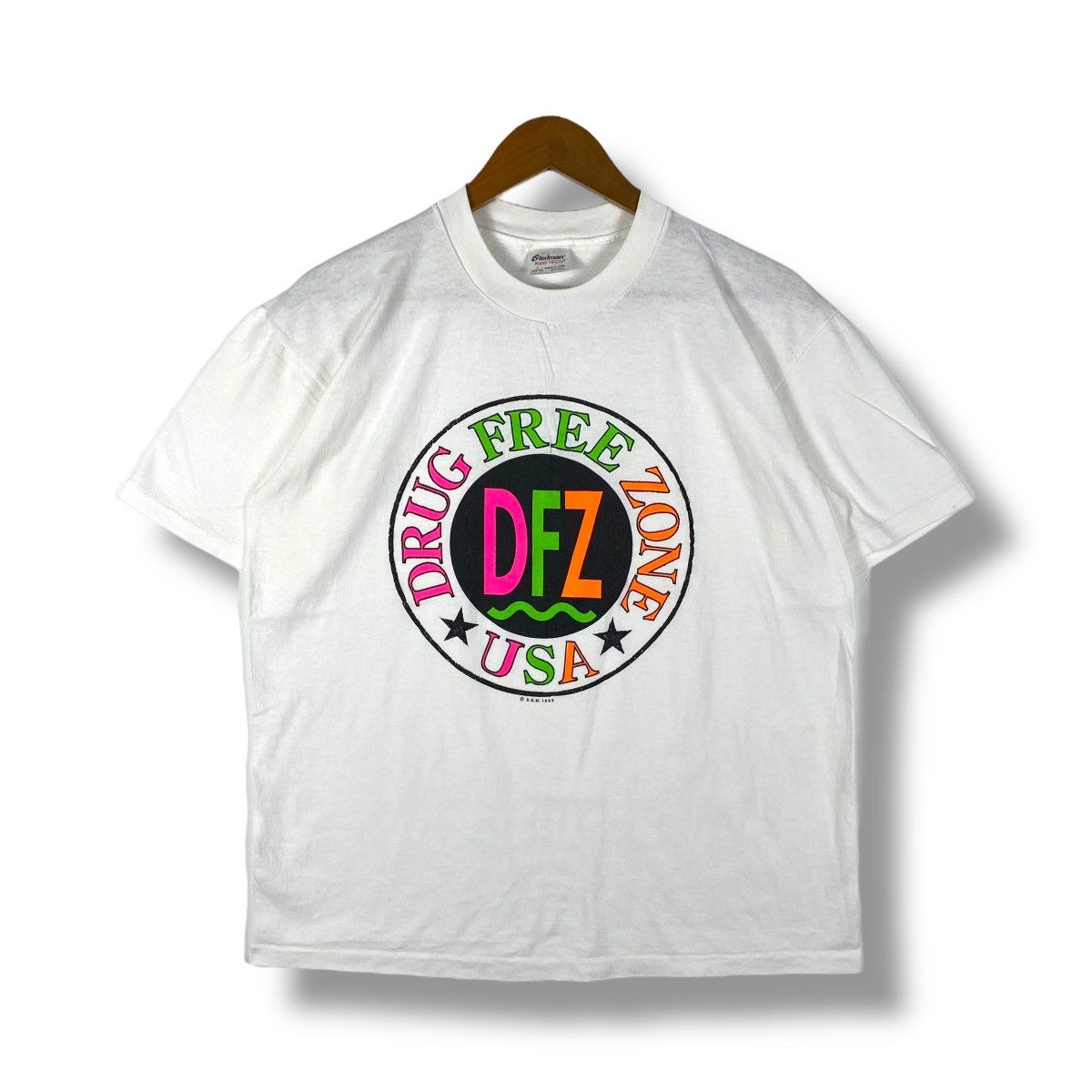 Vintage Vintage 80's DRUG FREE ZONE Usa Graphic Tee Shirt Large Size Size US L / EU 52-54 / 3 - 1 Thumbnail