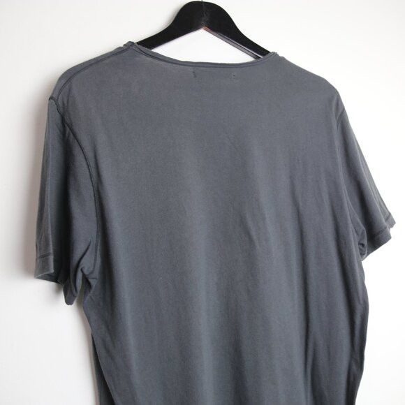 Kenneth Cole Kenneth Cole New York Men's V-neck Short Sleeve Black Shirt Size US M / EU 48-50 / 2 - 7 Thumbnail
