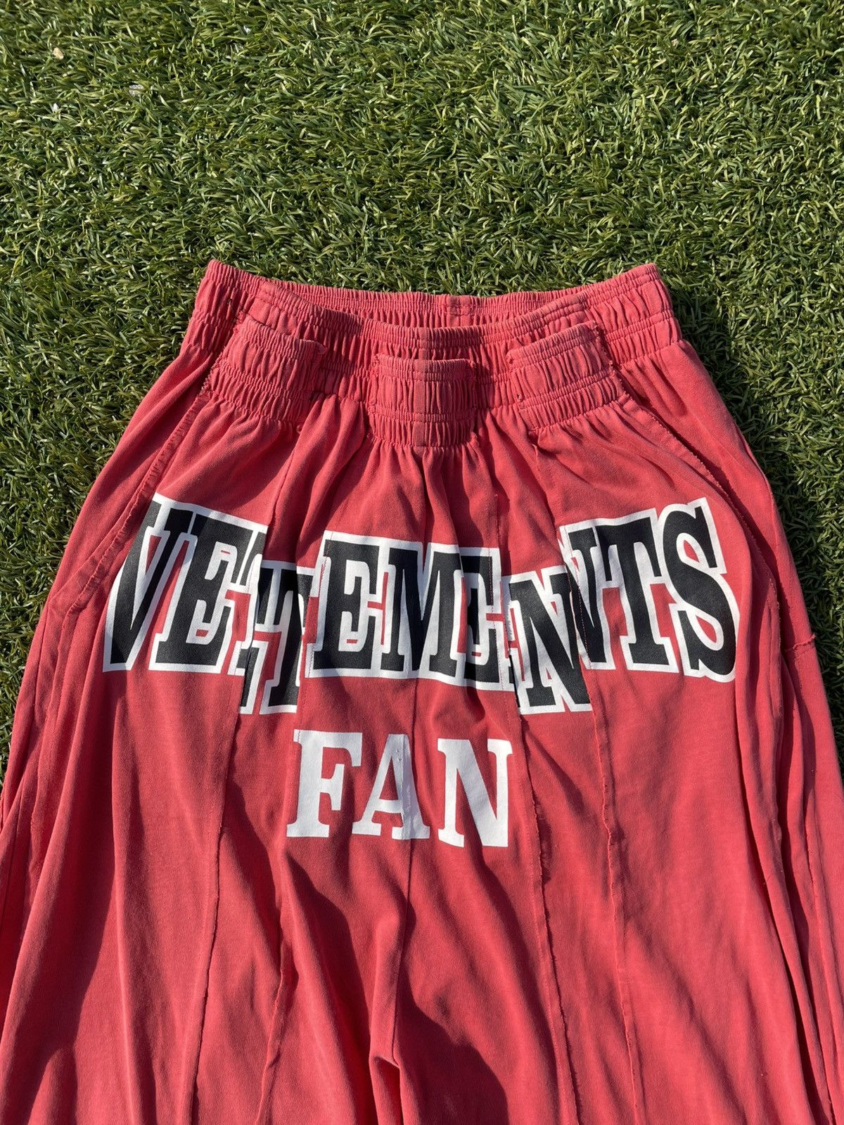 Vetements AW23 Vetements Fan Reconstructed Sweatpants Size US 30 / EU 46 - 2 Thumbnail