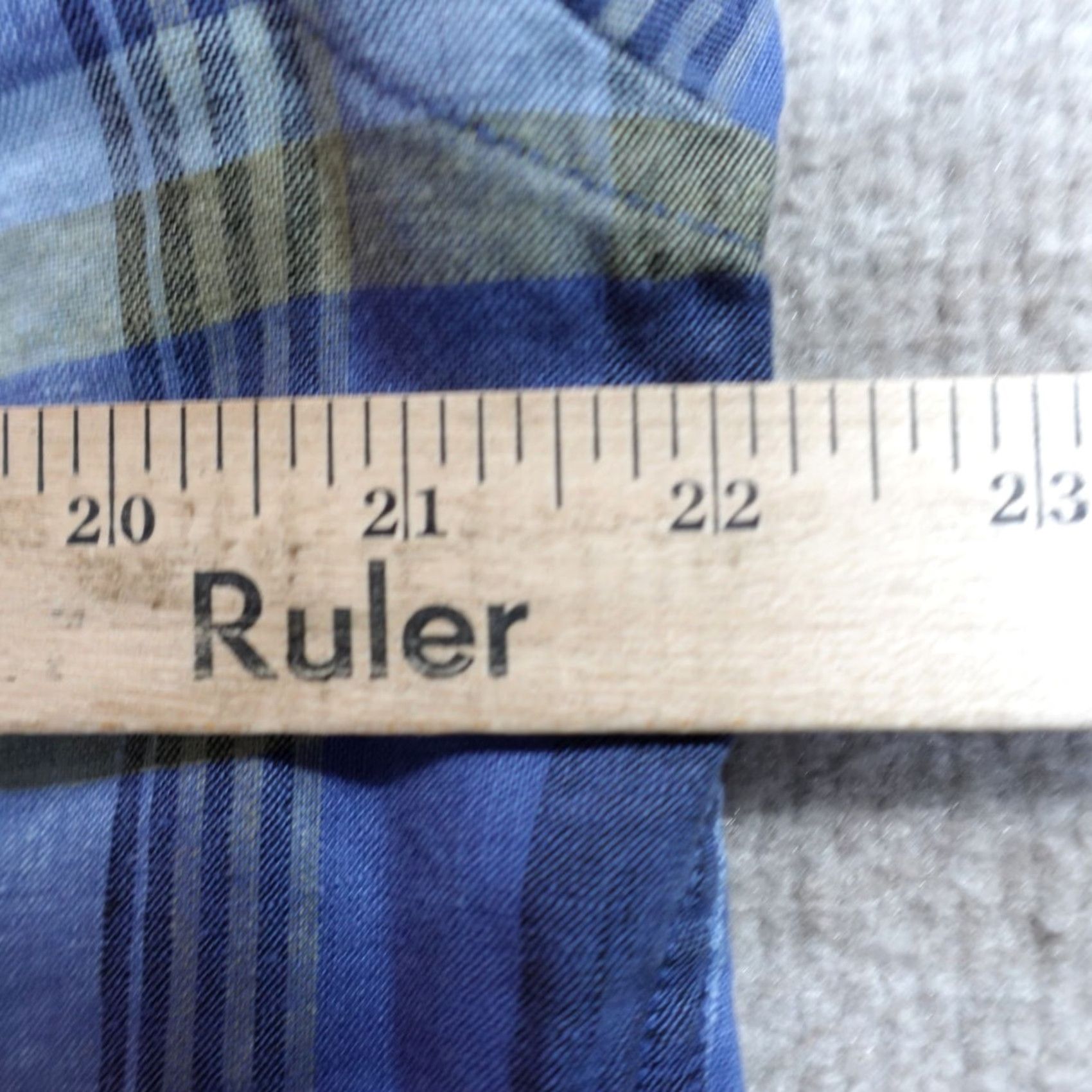 UNTUCKit UNTUCKit Mens Shirt L Blue Plaid 100% Linen Wrinkle Resistant Button-Up Collared Long Sleeve Size US L / EU 52-54 / 3 - 6 Thumbnail