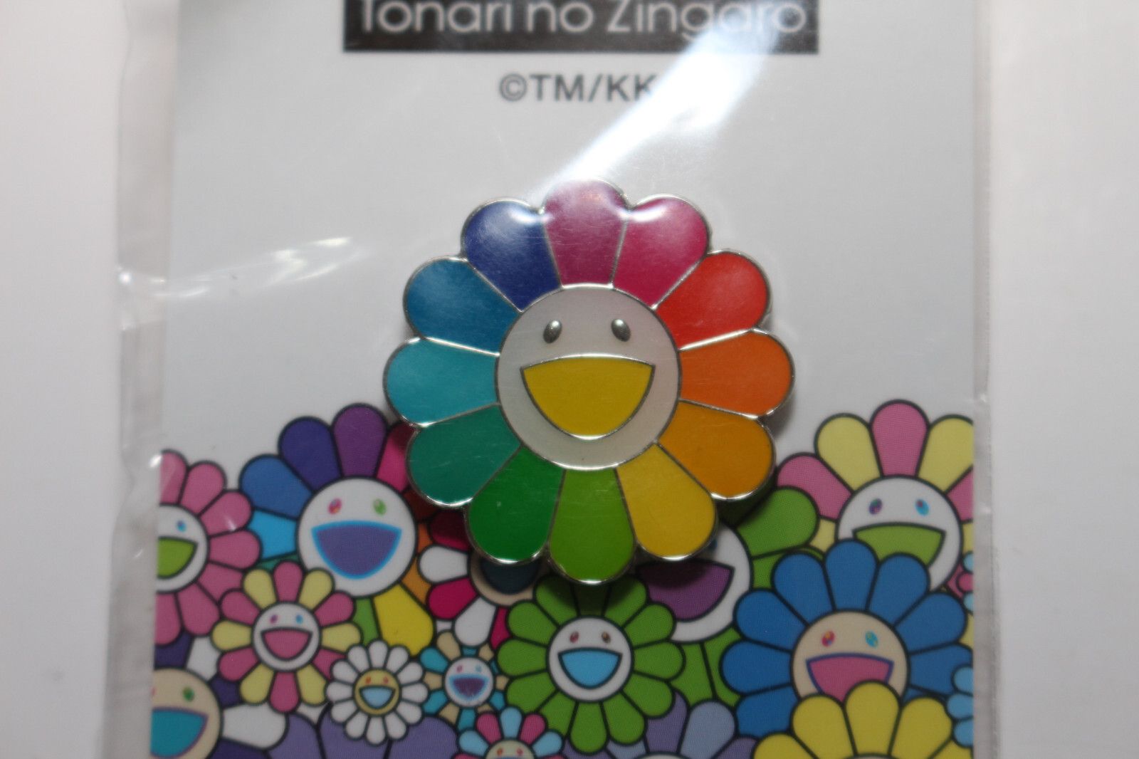Takashi Murakami Takashi Murakami White Rainbow Flower Enamel Pin Brooch TMK Size ONE SIZE - 1 Thumbnail