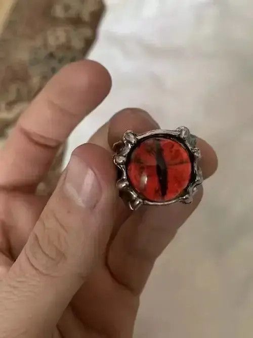 Jewelry × Ring Of Fire Electro Red Eye Ring Crystal Abstract Star Pop Fantasy Size ONE SIZE - 3 Thumbnail