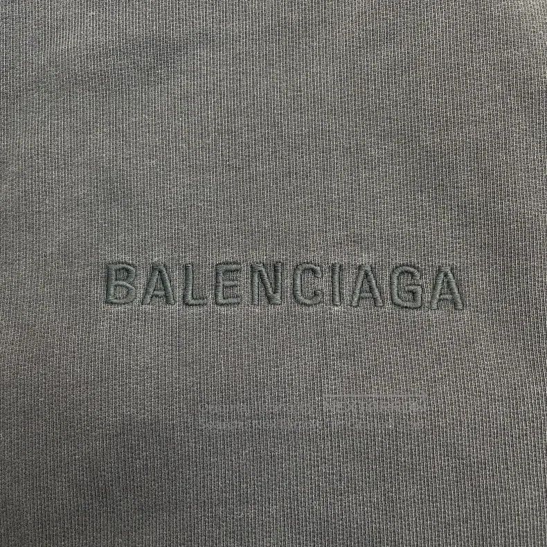 Balenciaga Balenciaga Pattern Print Hooded Long Sleeve Sweater Size US XXL / EU 58 / 5 - 4 Thumbnail