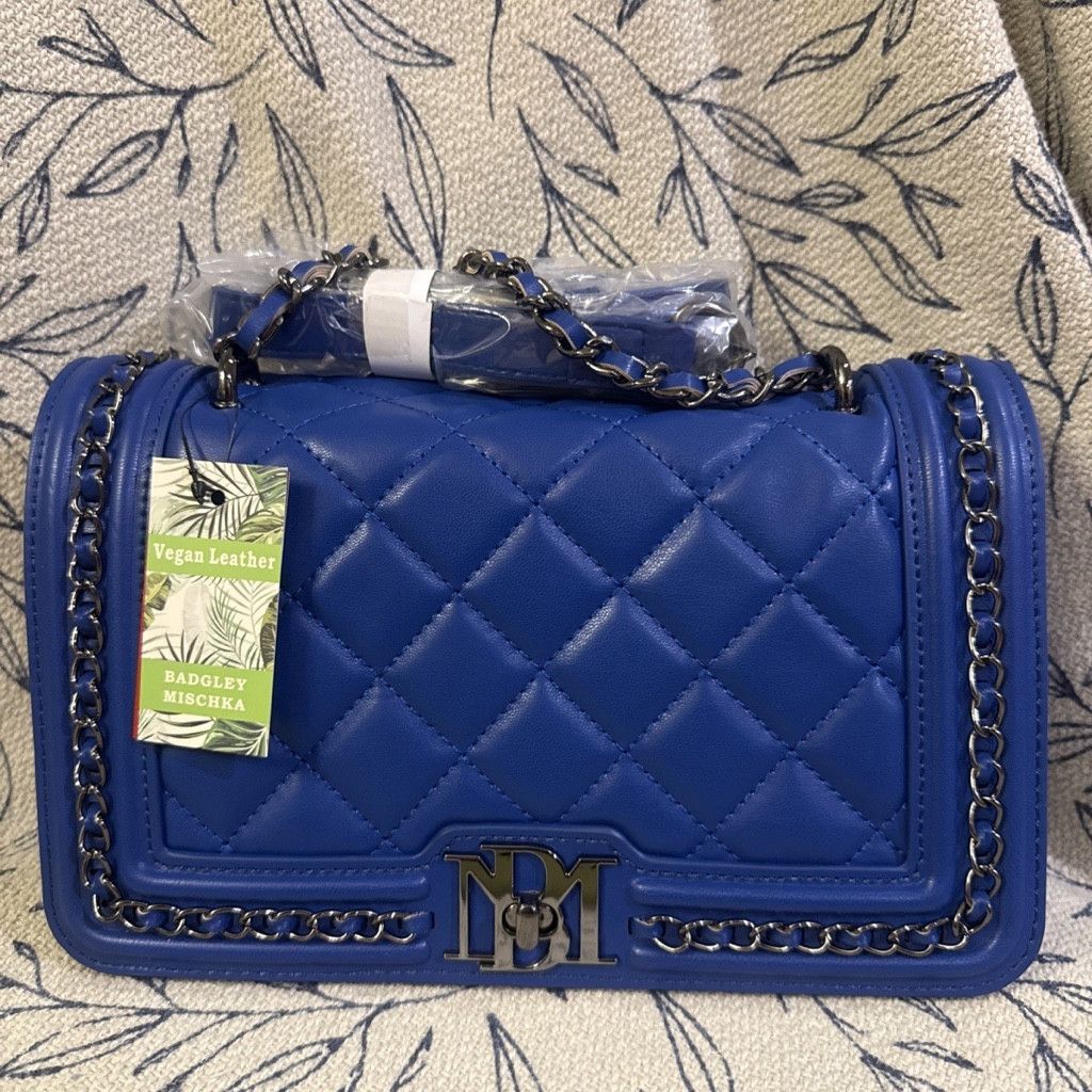 Badgley Mischka NWT Badgley Mischka Crossbody Chain MSRP $99 Size ONE SIZE - 1 Thumbnail