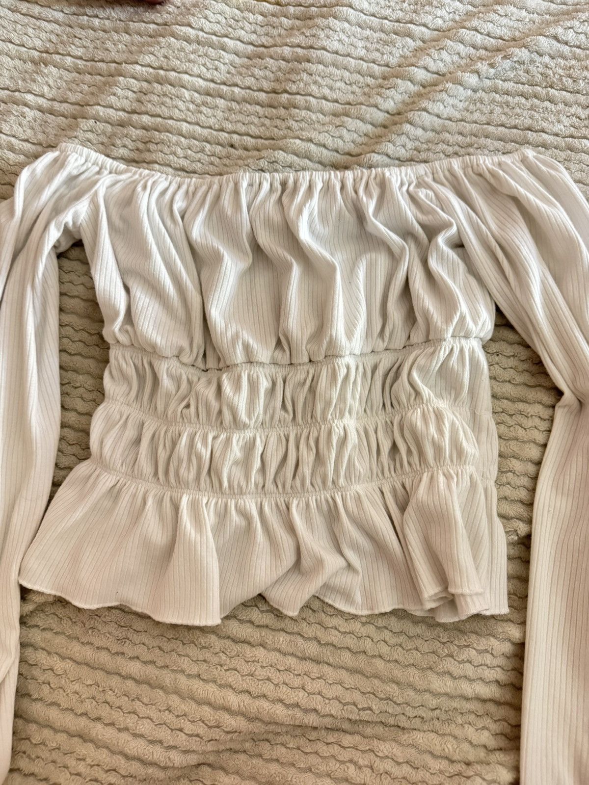 Forever 21 forever 21 white long sleeve Size S / US 4 / IT 40 - 1 Thumbnail