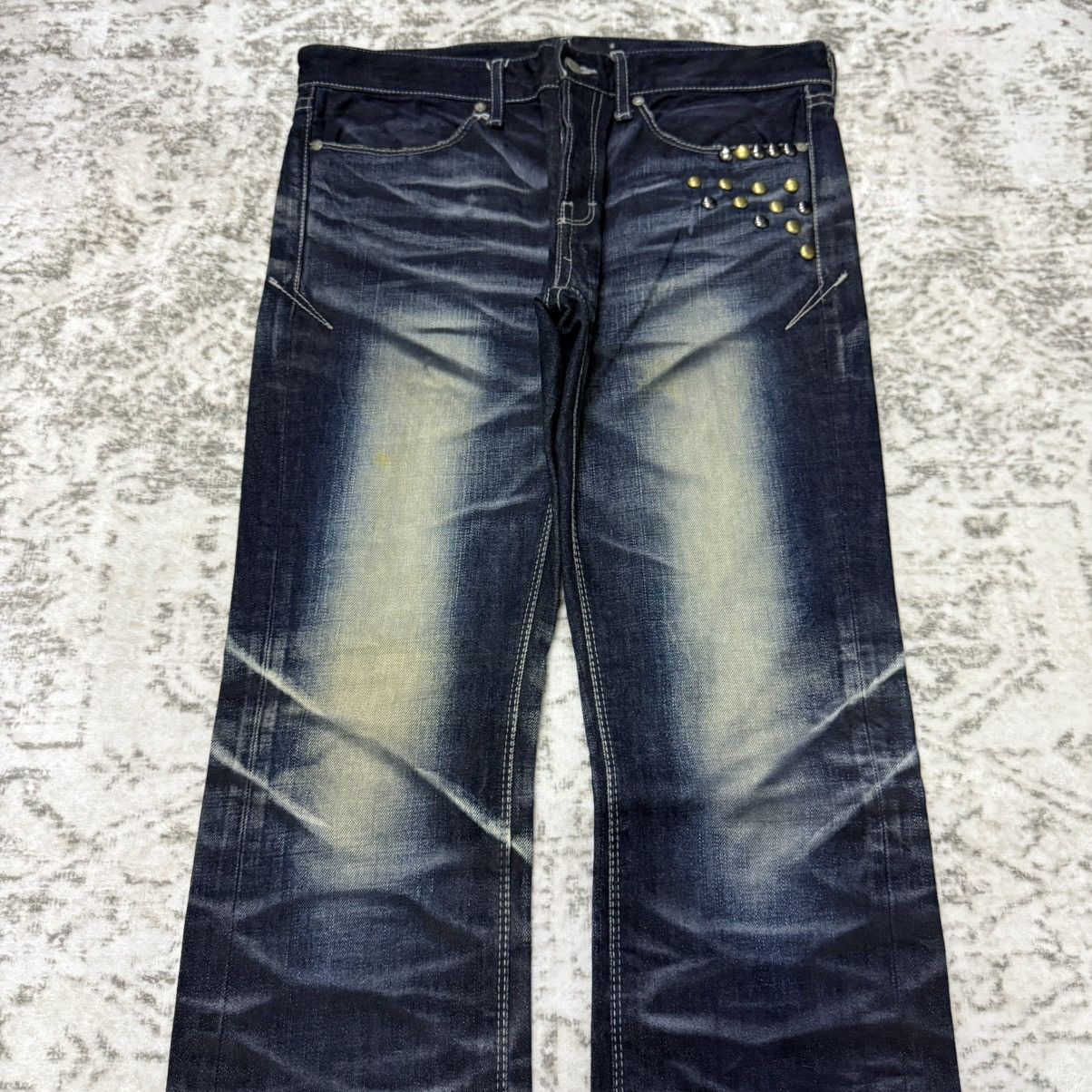 GOSTAR DE FUGA Fuga Smoke Shadow Wash Claw Mark Studded Jeans Size US 32 / EU 48 - 3 Thumbnail
