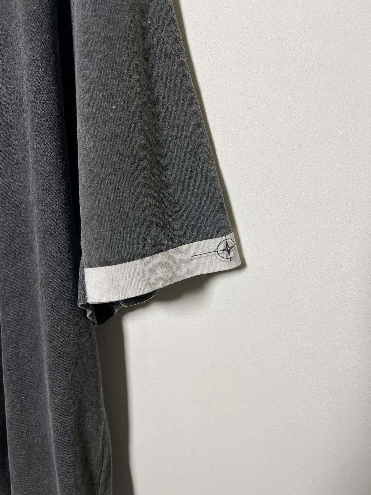 Stone Island stone island 1999 graphic t shirt Size US XL / EU 56 / 4 - 3 Thumbnail